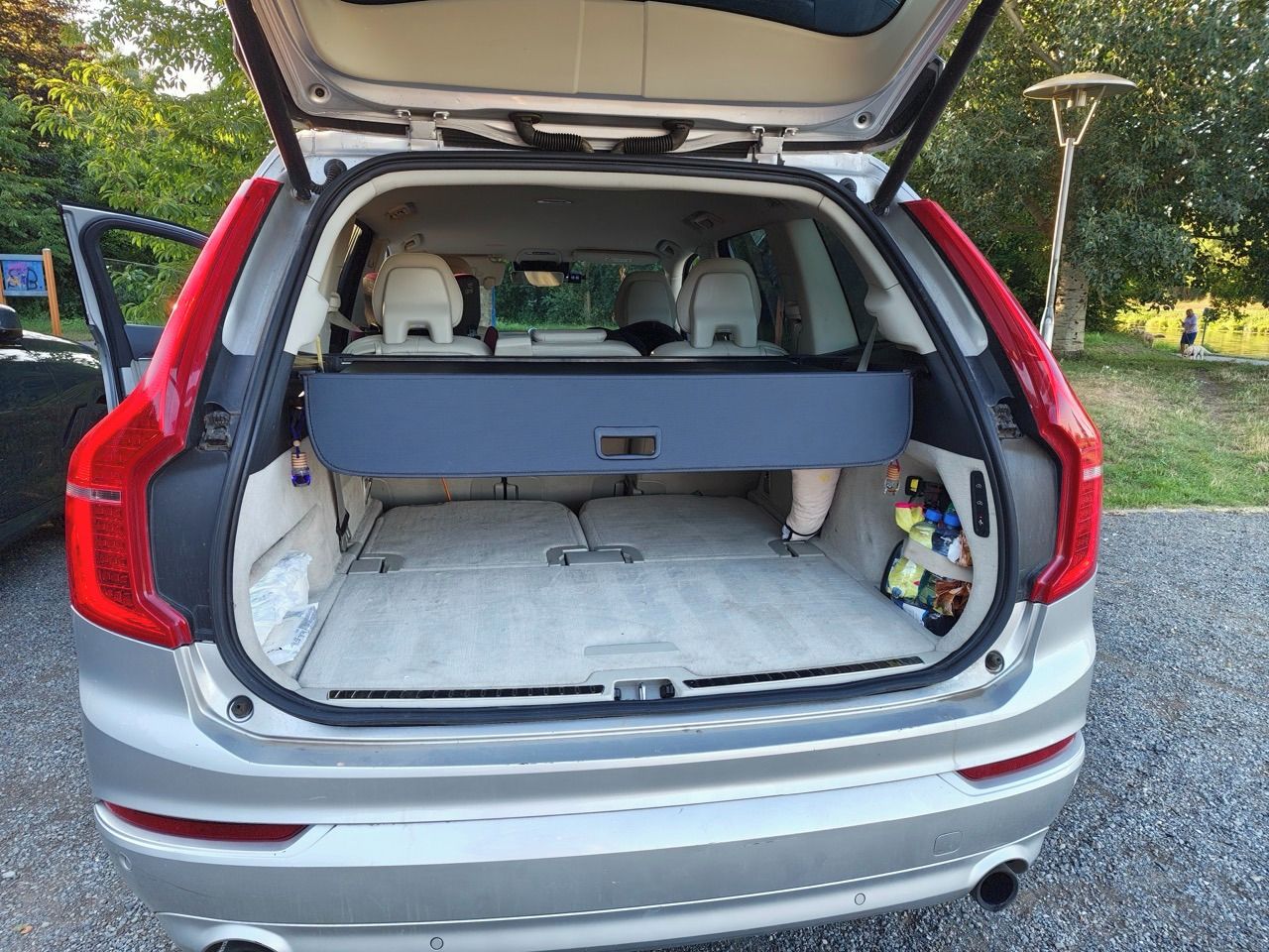 Volvo XC90, B&W / AWD / Mom-Insc / 7mis - fotka 6