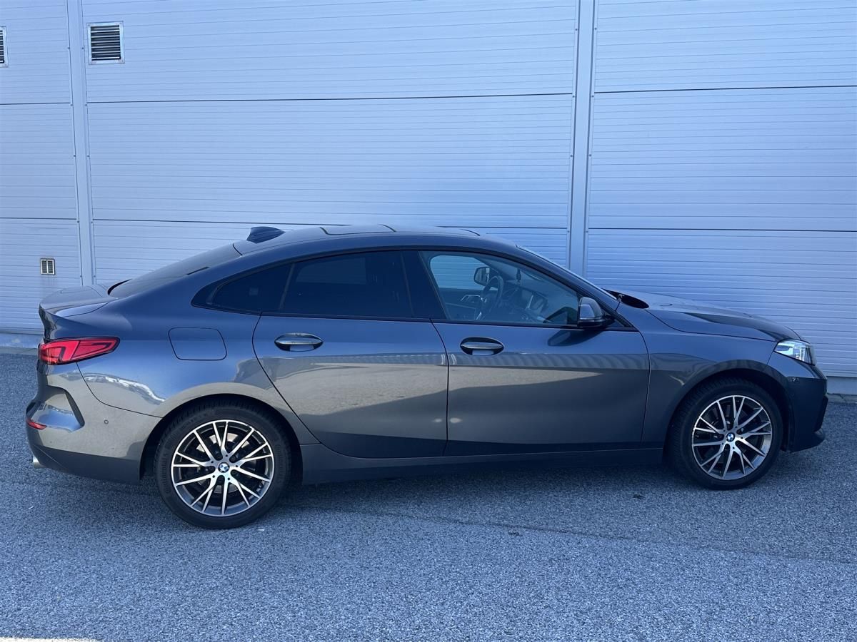 BMW Řada 2, 220d xDrive - fotka 3