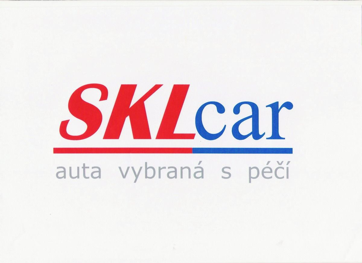 Ford Focus, 1,6 16V Titanium,NAVI,PDC,vyhř - fotka 2