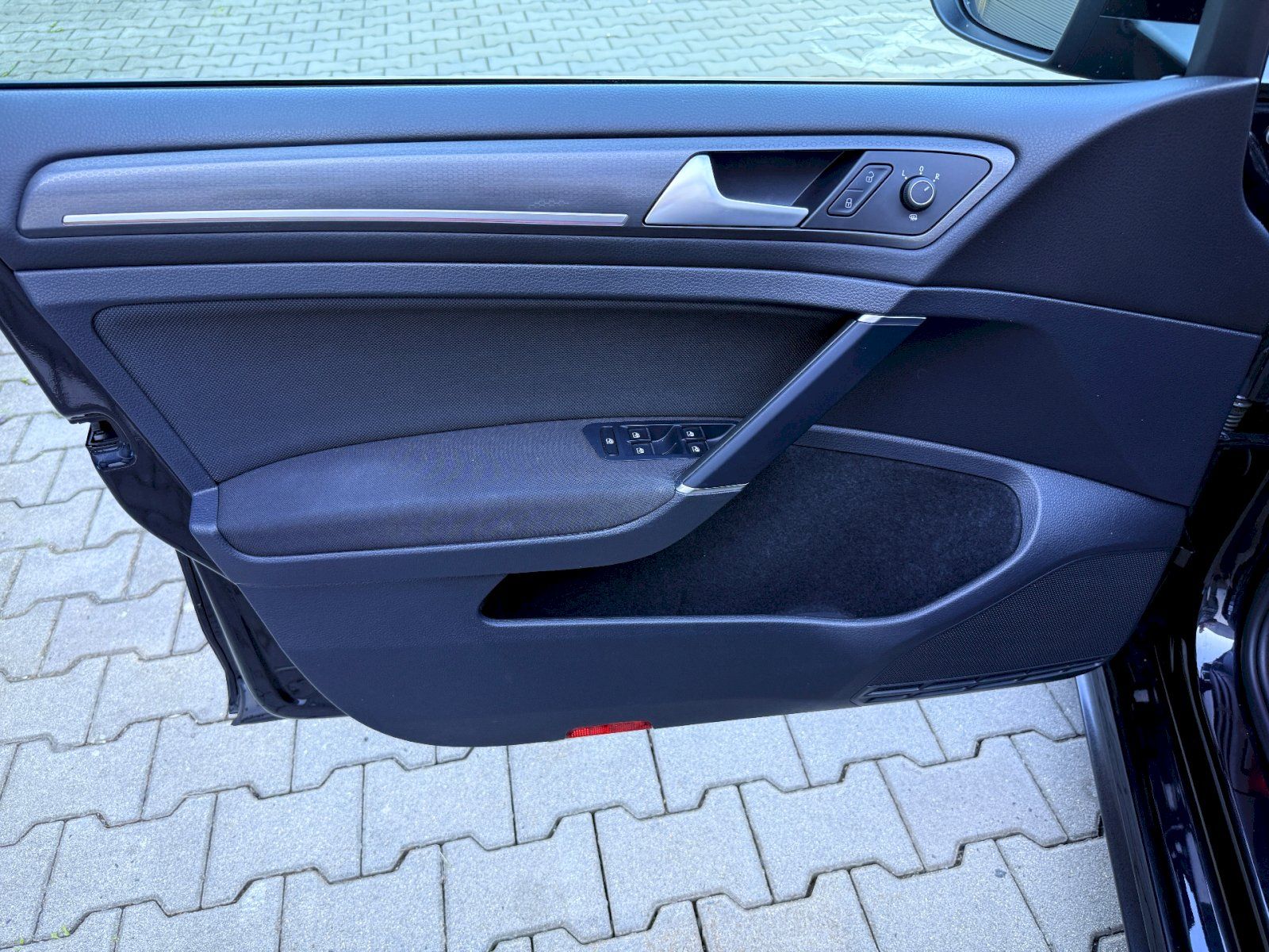Volkswagen Golf, GTI 2.0TSi 180kW/245PS Perform - fotka 6