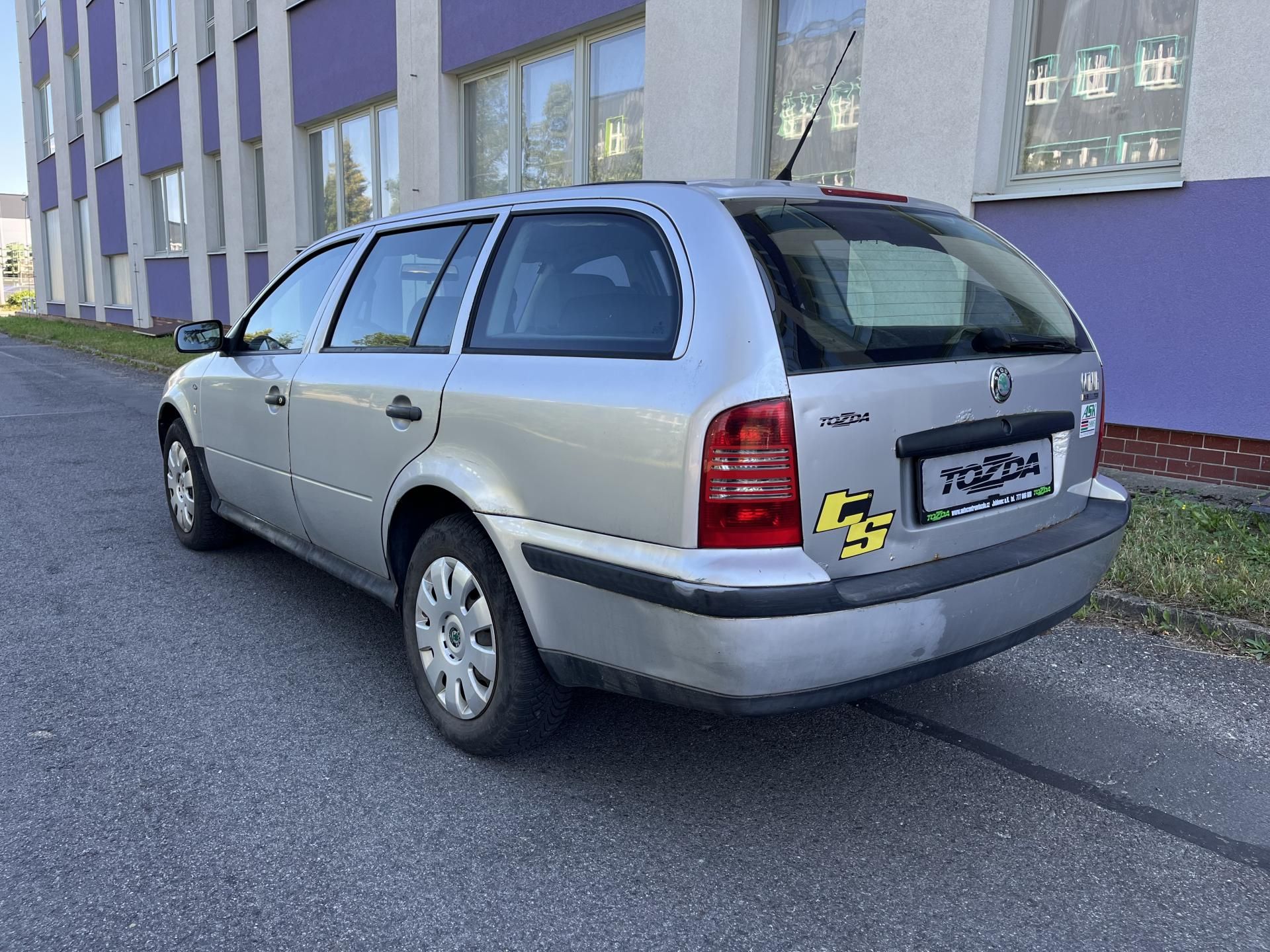Škoda Octavia, 1,9 TDI Combi Classic - fotka 5
