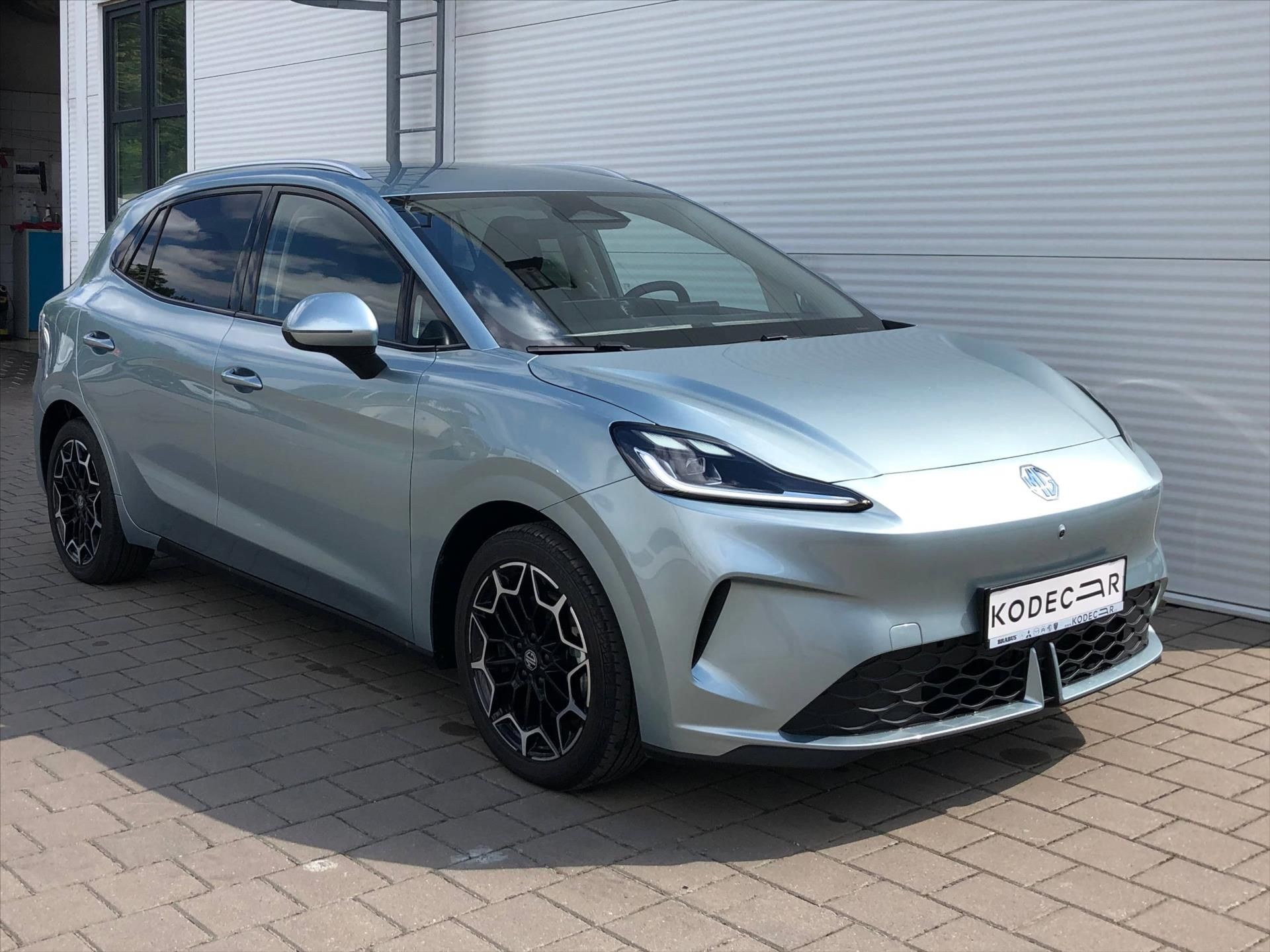 MG MG4, EV Premium 54kWh AT URBAN