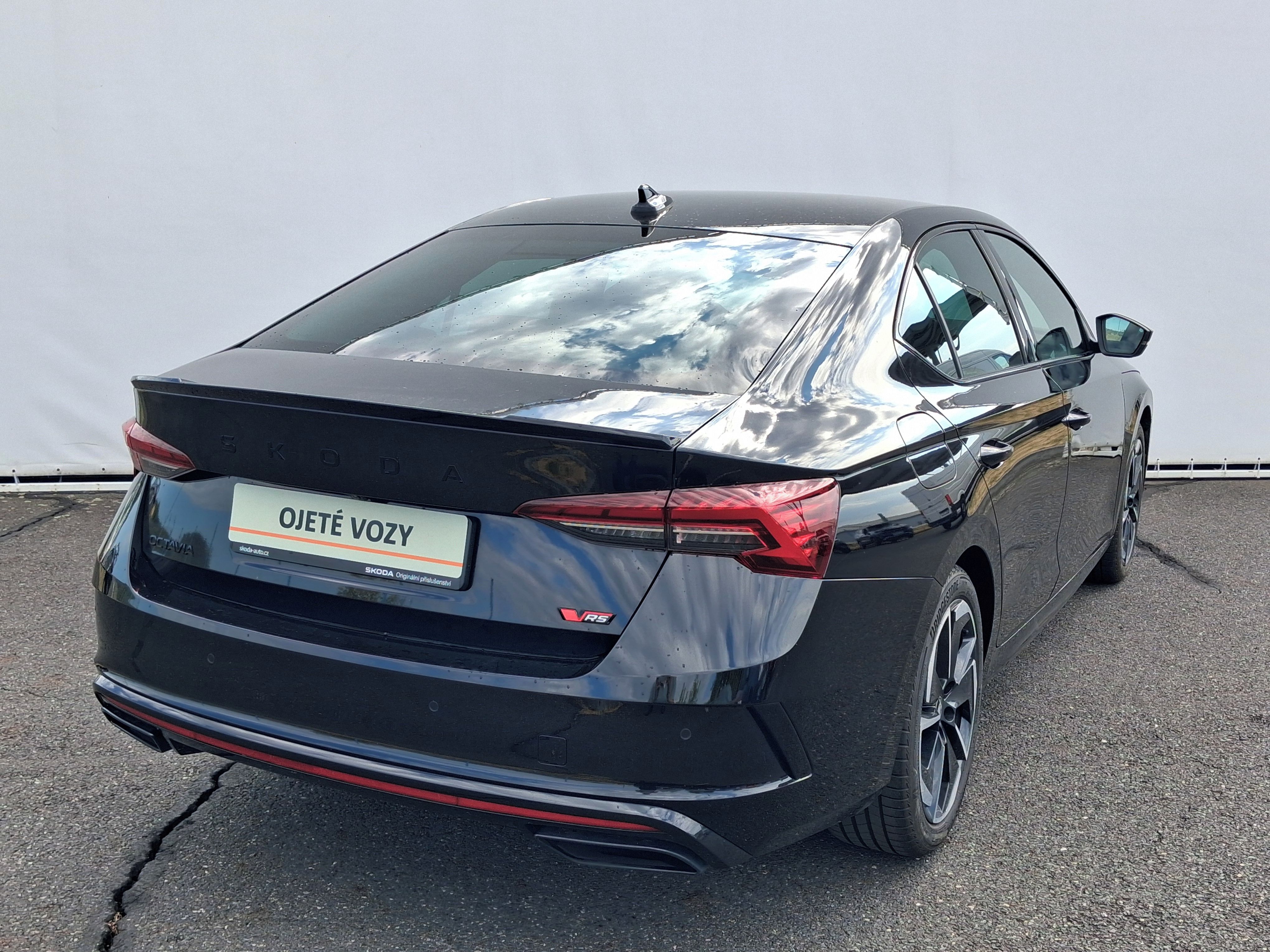 Škoda Octavia, 2.0 TSI 195 Kw RS - fotka 4