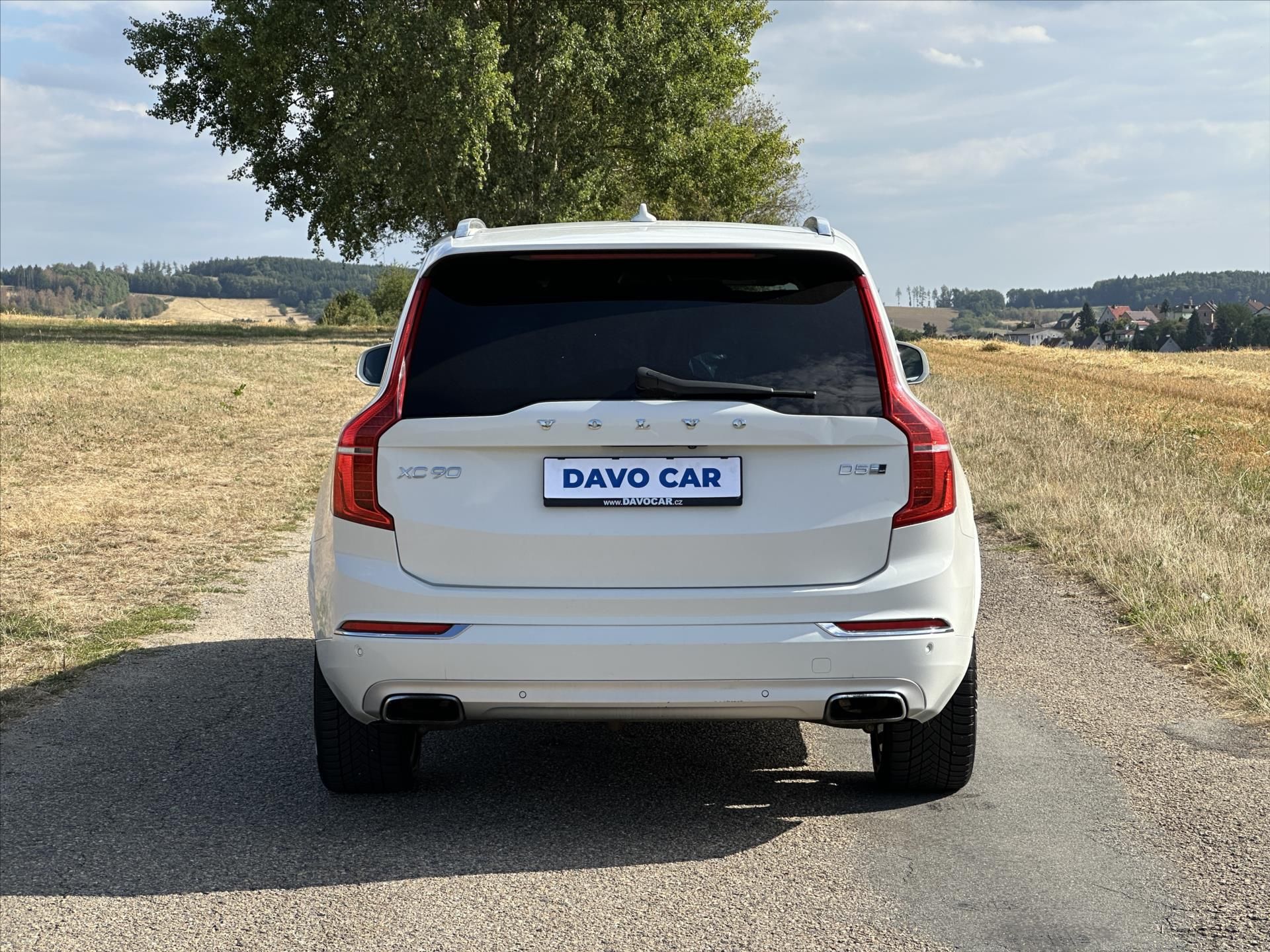Volvo XC90, 2,0 D 165 kW Inscription CZ - fotka 6