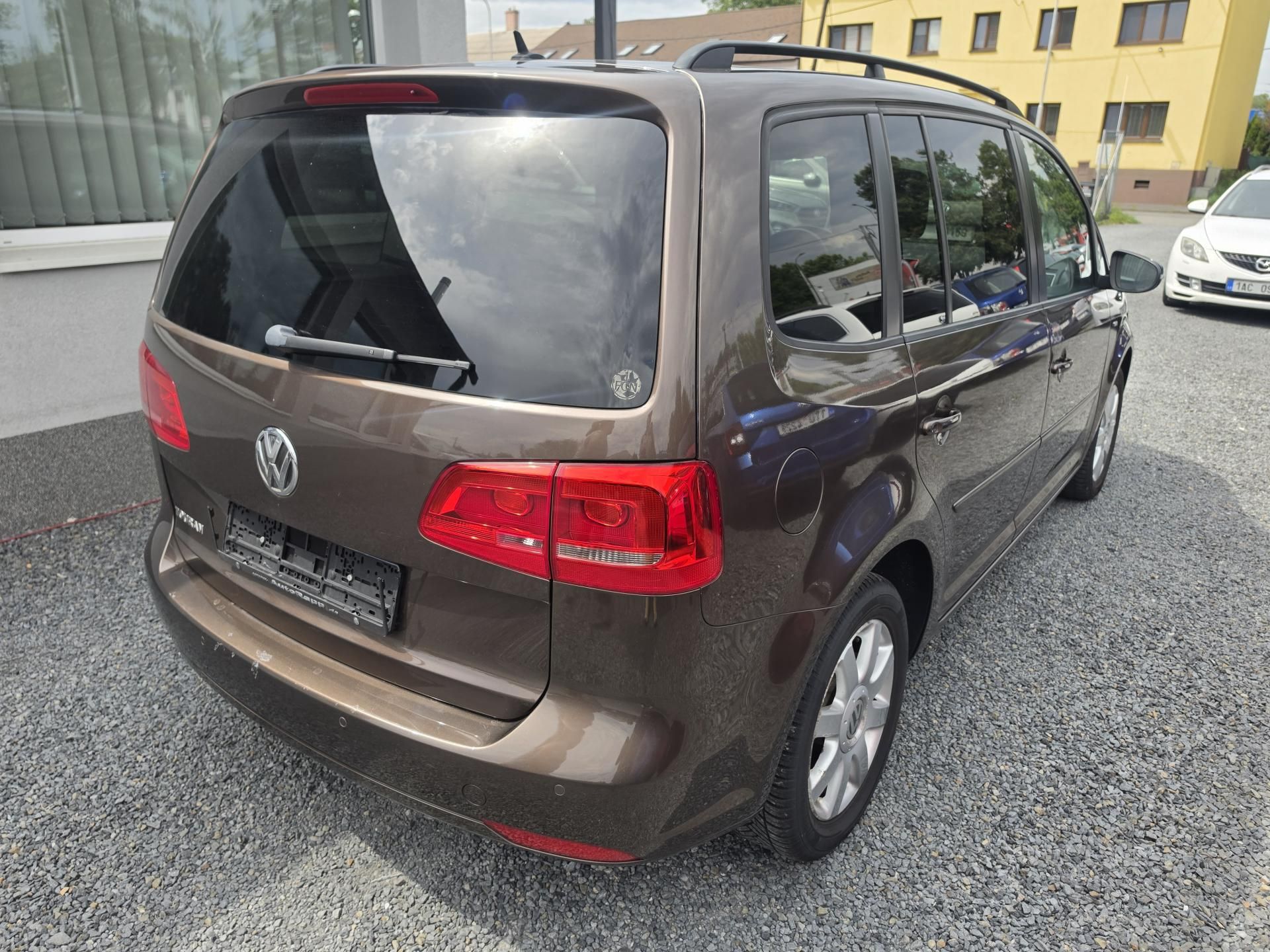 Volkswagen Touran, 1.2 TSI 7 Míst Match - fotka 4