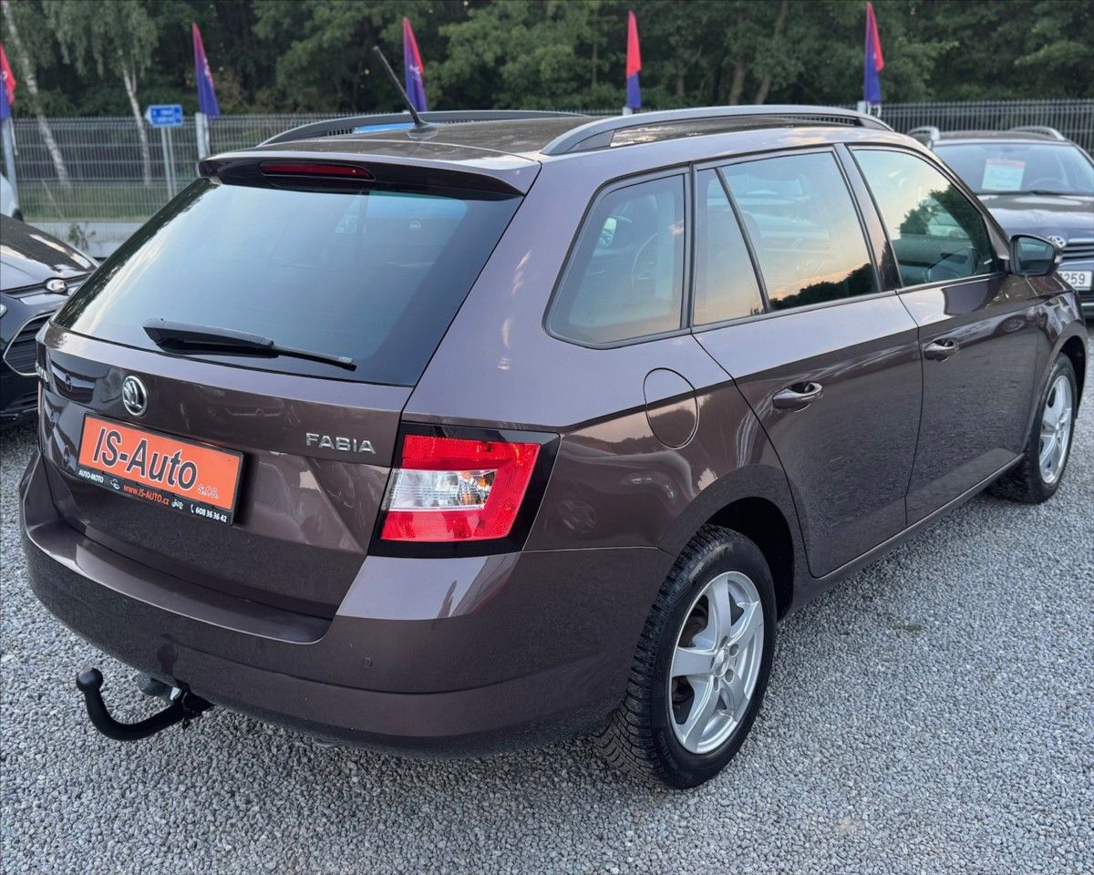 Škoda Fabia, 1,2 TSi COMBI - fotka 4