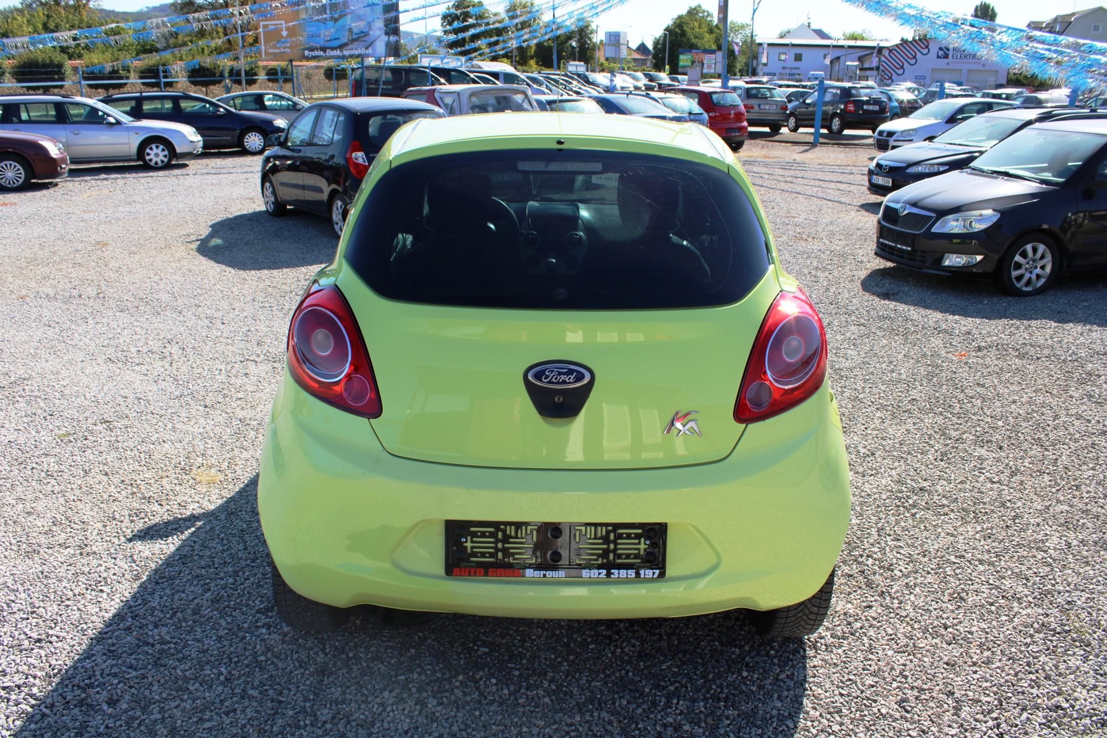 Ford Ka, 1,3i SERVO ABS PC CD AUTORÁDIO - fotka 6