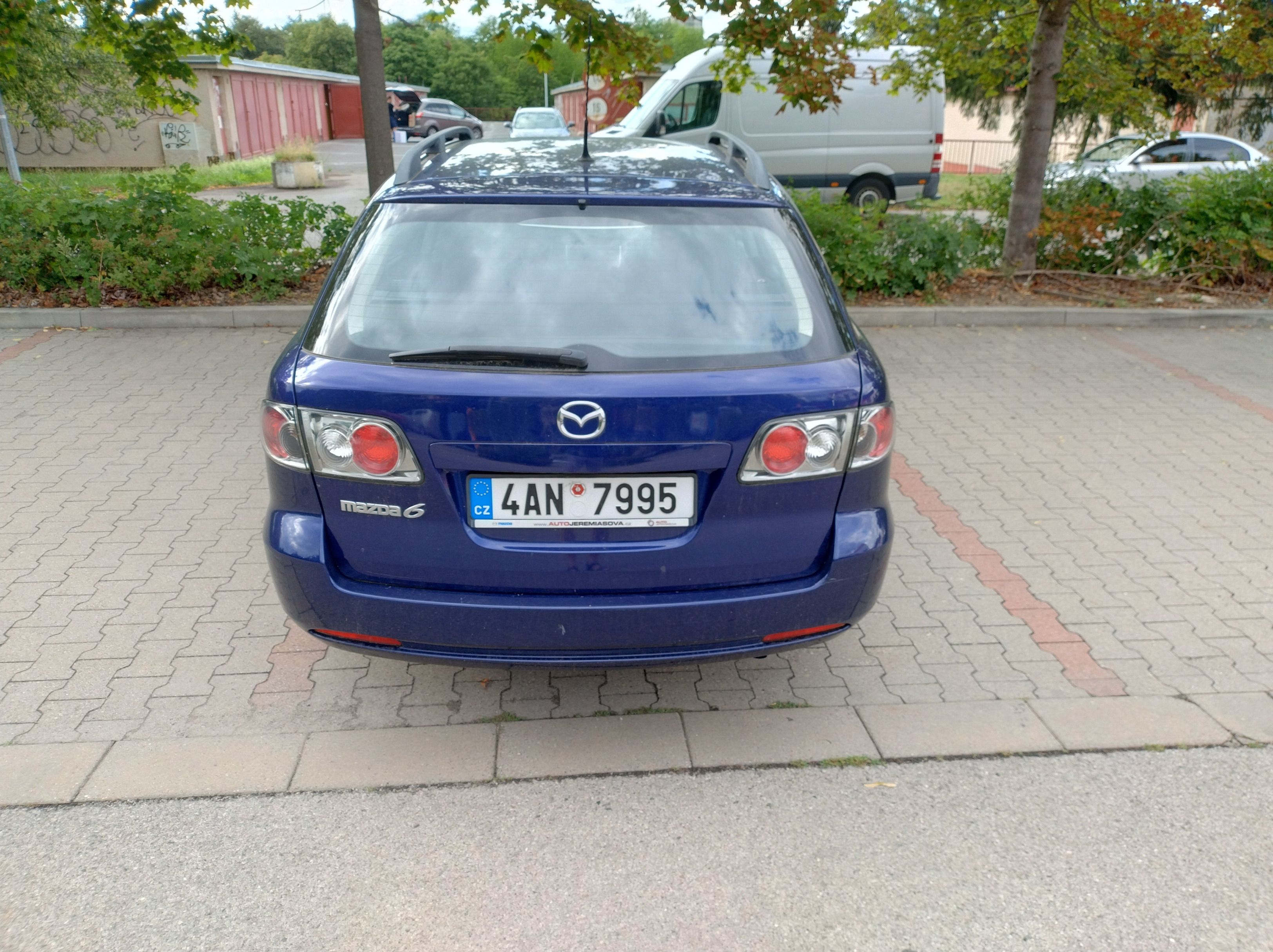 Mazda 6, Mazda 6, 1,8, 88 KW manuál - fotka 4