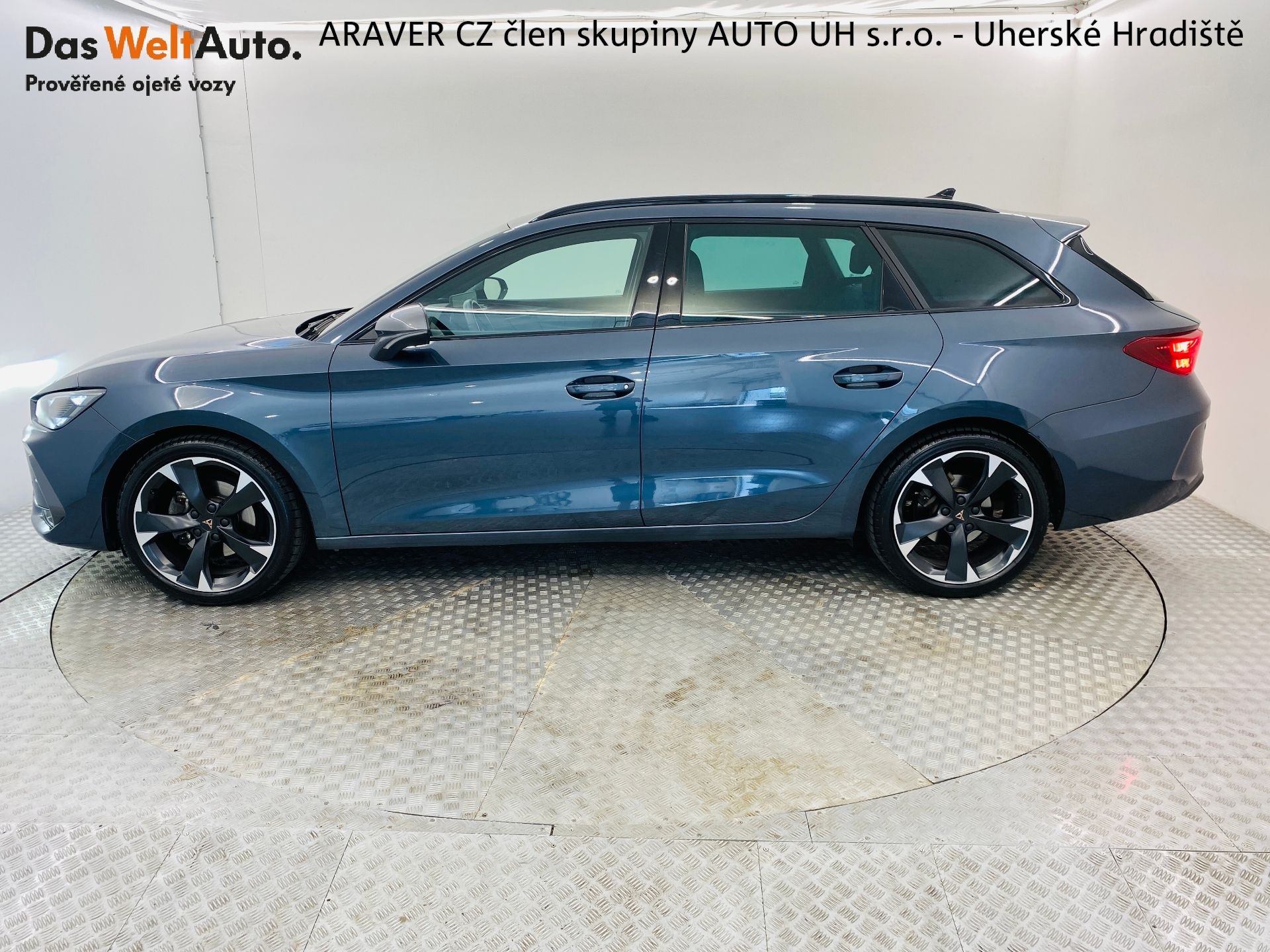 Cupra Leon, 1.5 ETSI 150K DSG - fotka 3