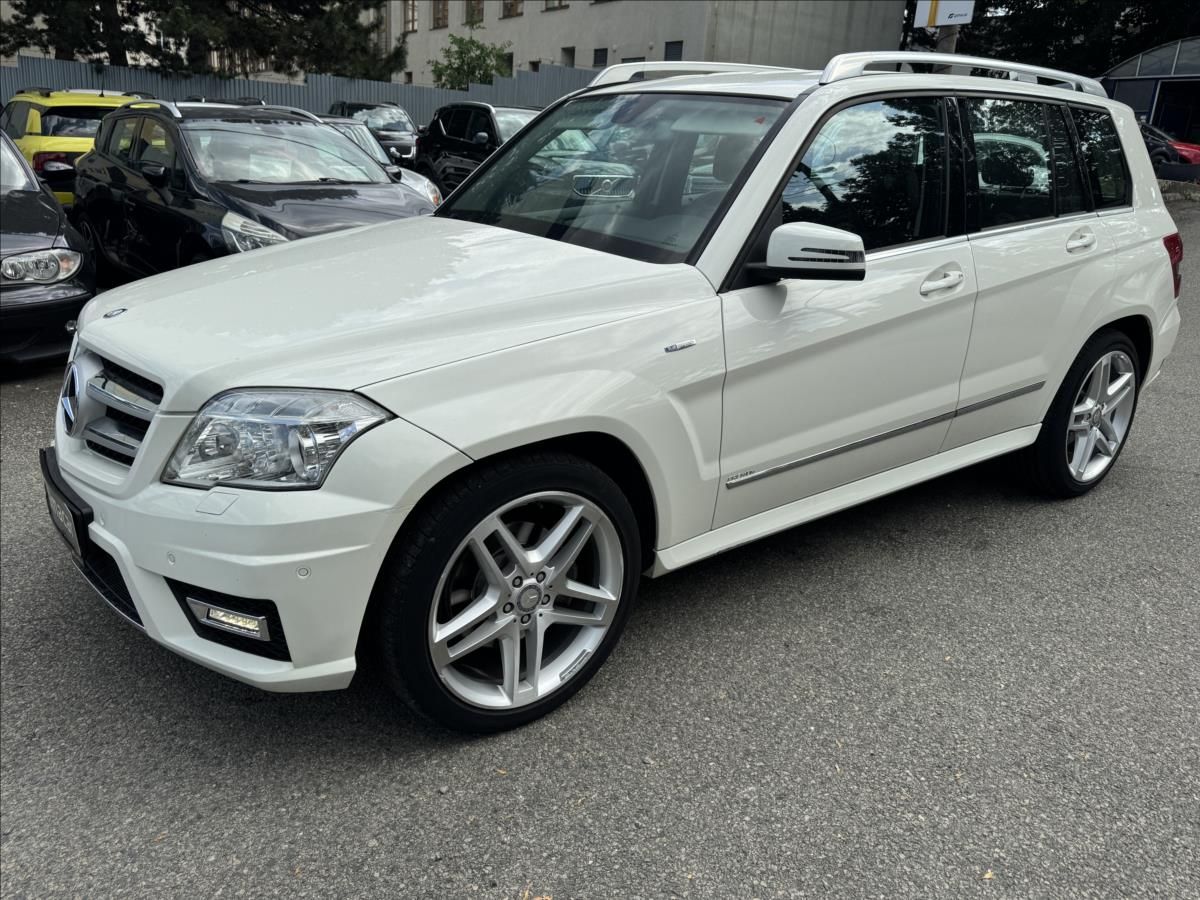 Mercedes-Benz GLK, 2,2 AMG+4MATIC - fotka 3