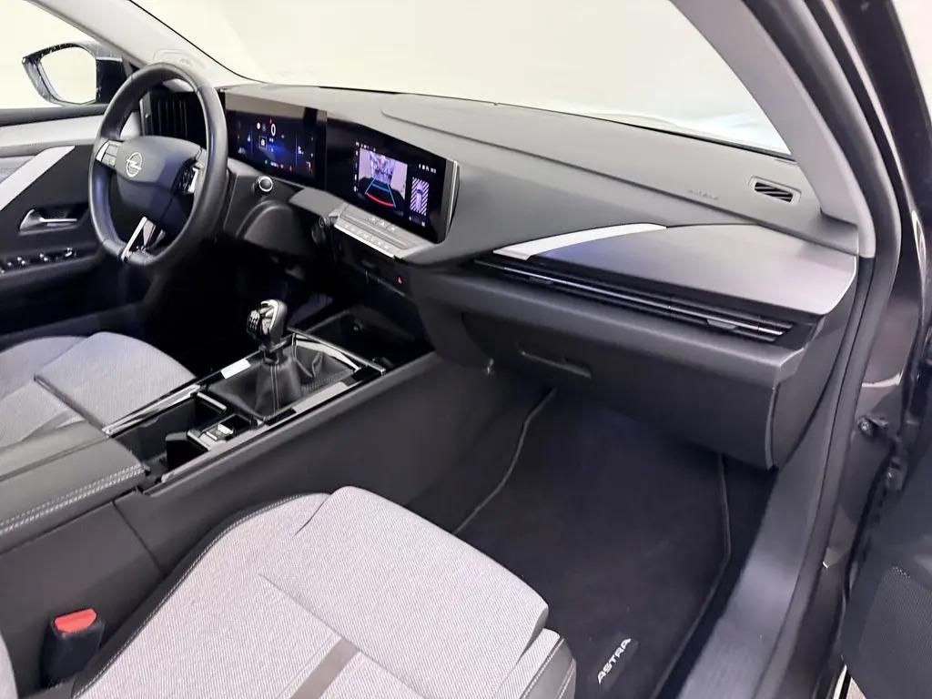 Opel Astra, 1.5CDTi 96kW Elegance 1Maj DPH - fotka 4