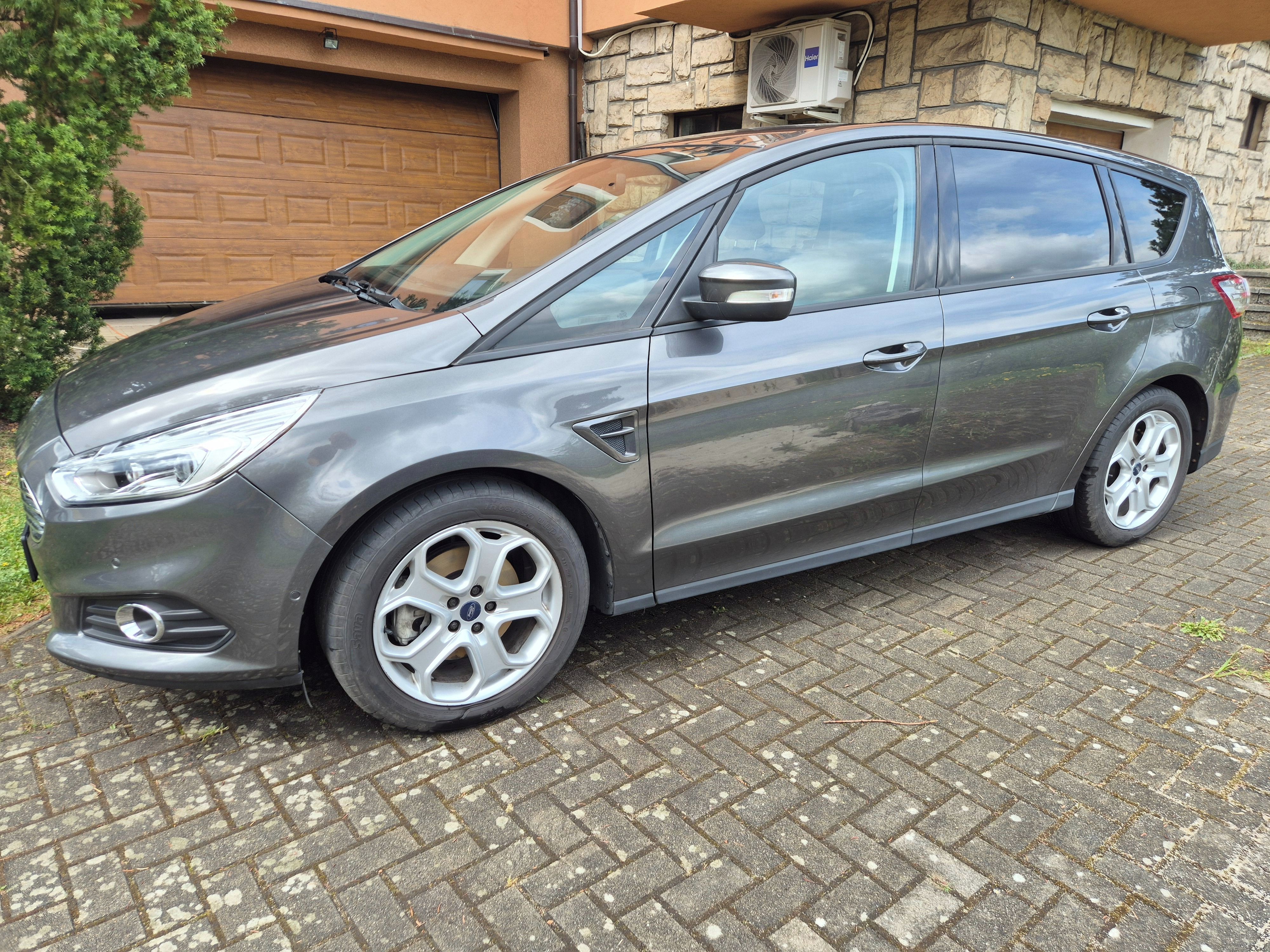 Ford S-MAX, Ford S-Max 2.0 Tdi 110KW autom - fotka 4