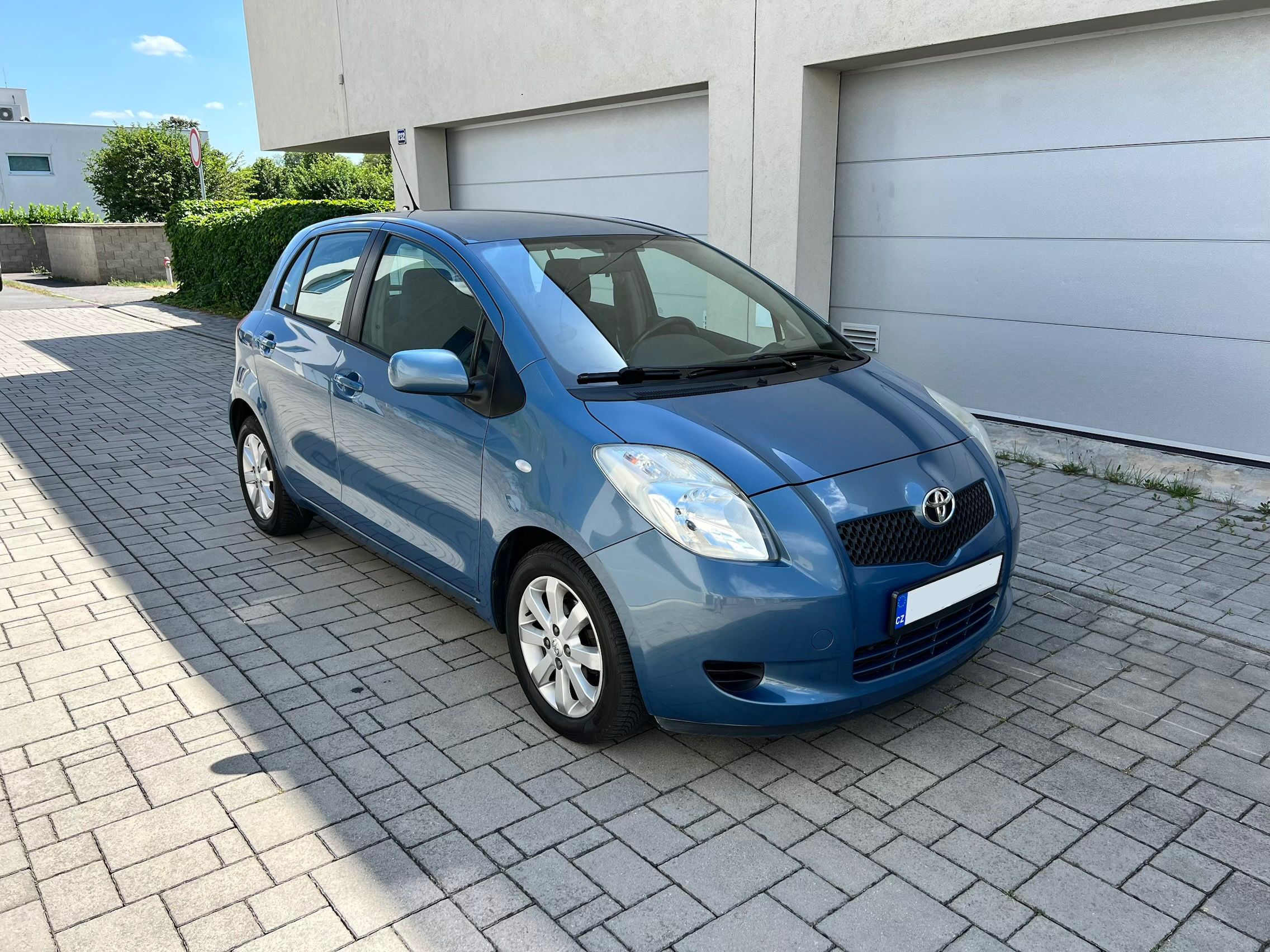 Toyota Yaris, Toyota Yaris 1.3 64kw SERVIS - fotka 2