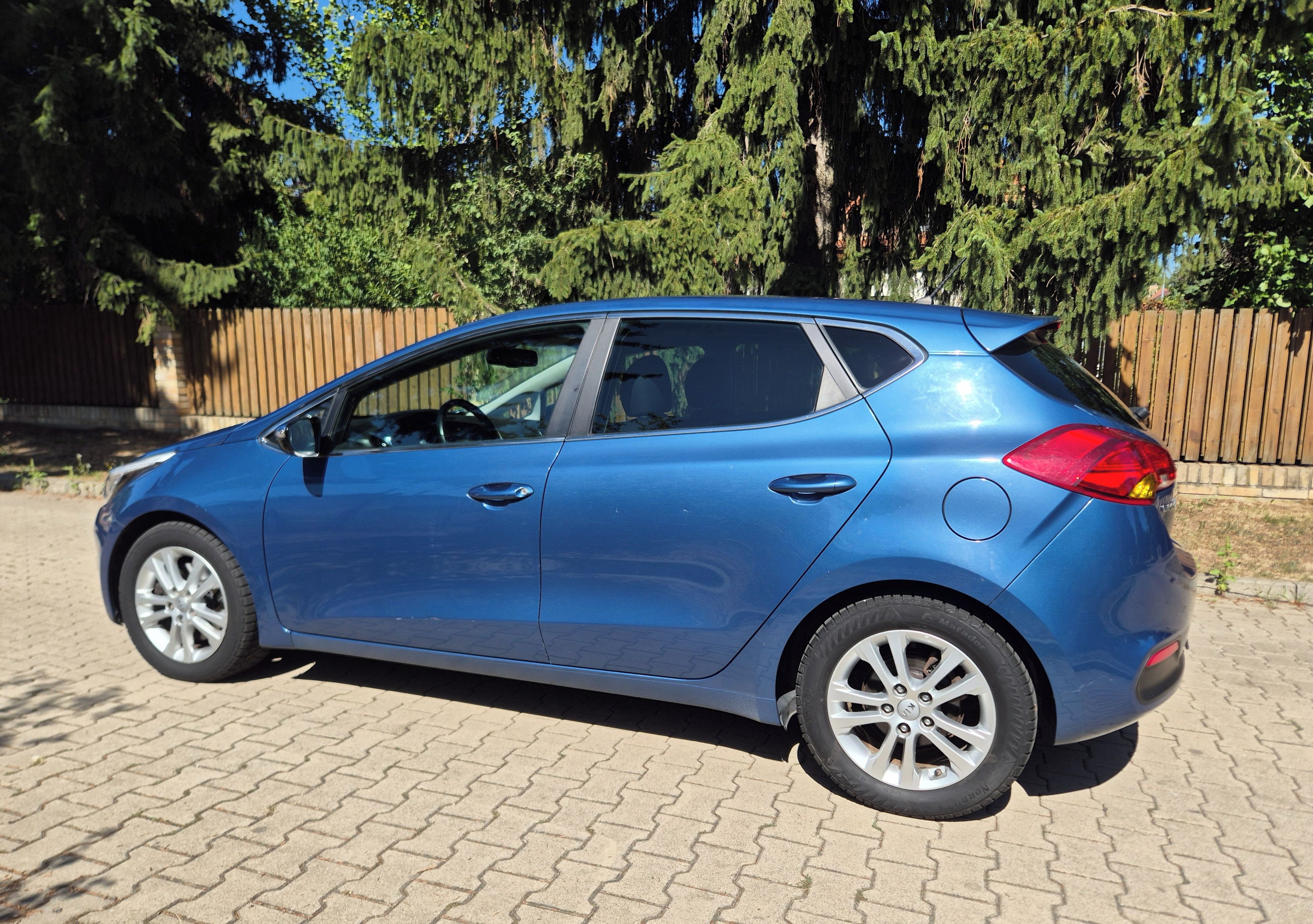Kia Cee´d, 1.6CRDI, AUTOMAT, ČR - fotka 5