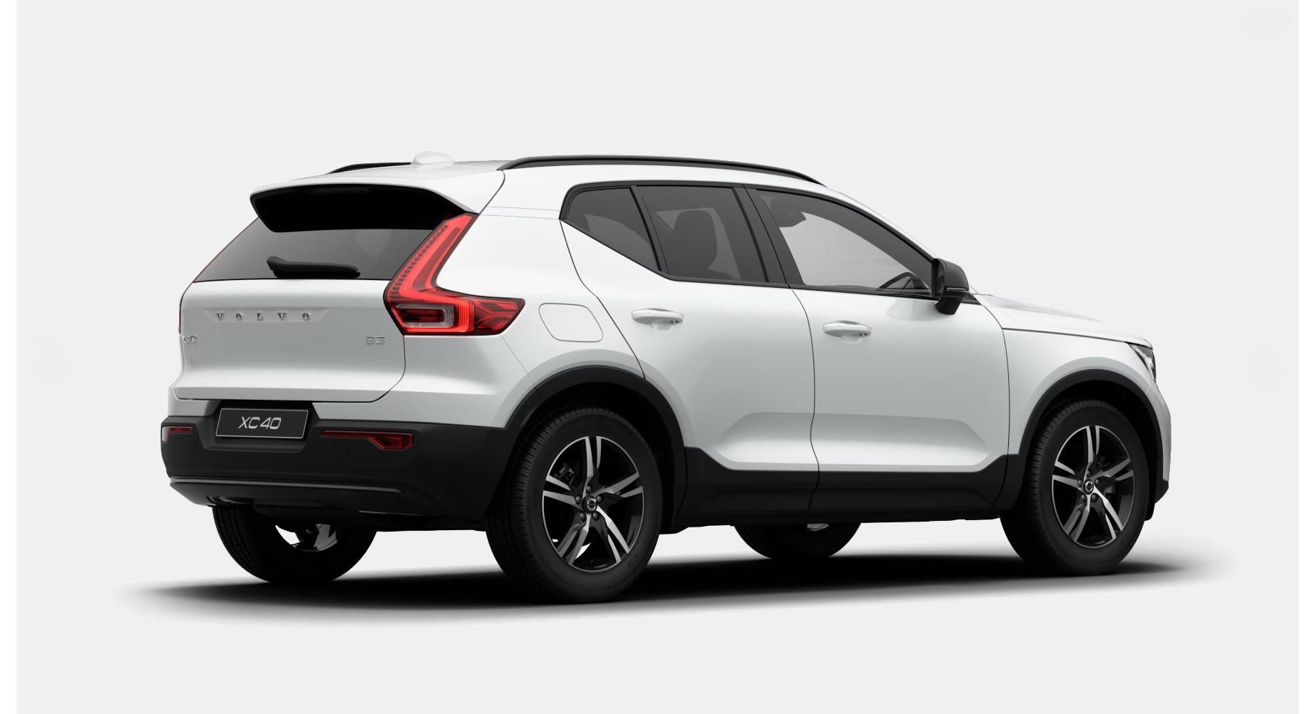 Volvo XC40, B3 PLUS DARK AUT - fotka 5