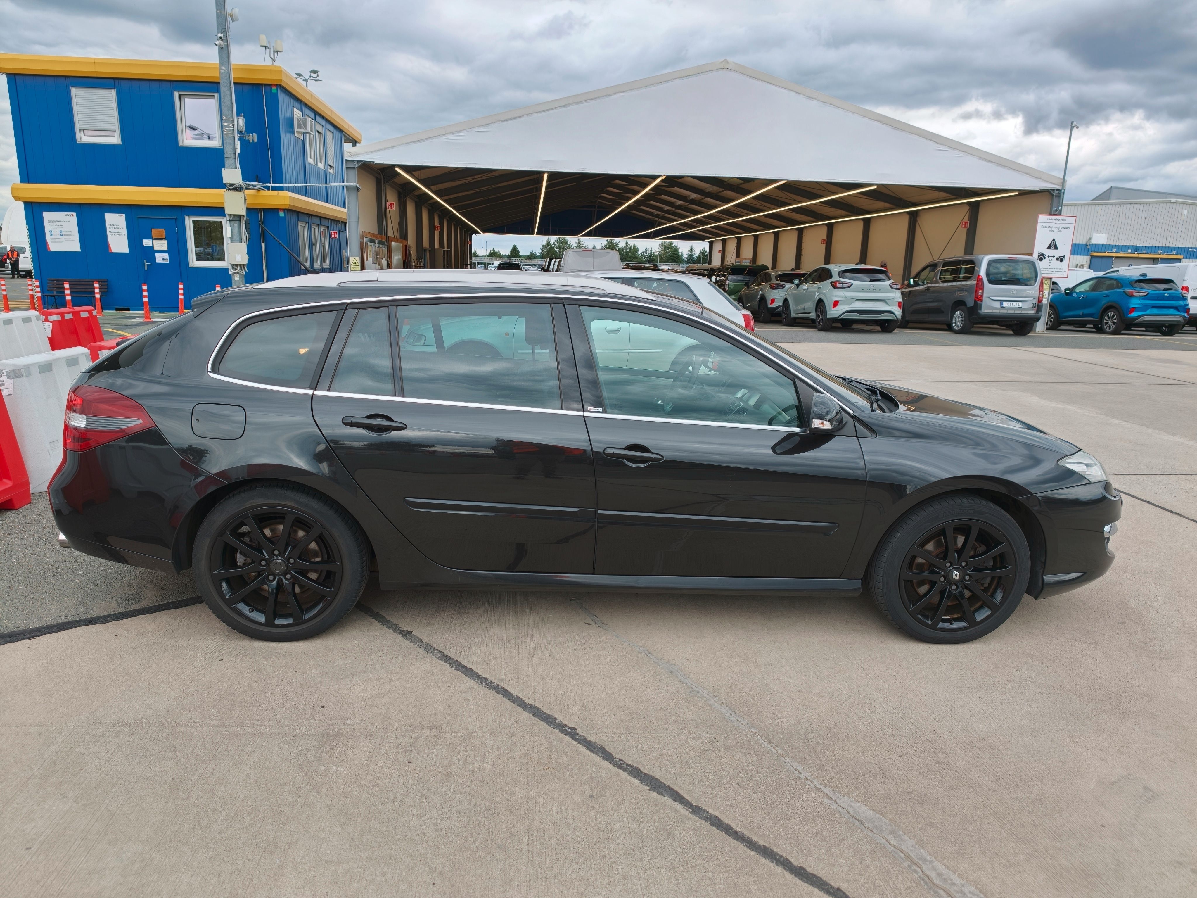 Renault Laguna, 2.0 dCI GT - 4Control,Tažné - fotka 3