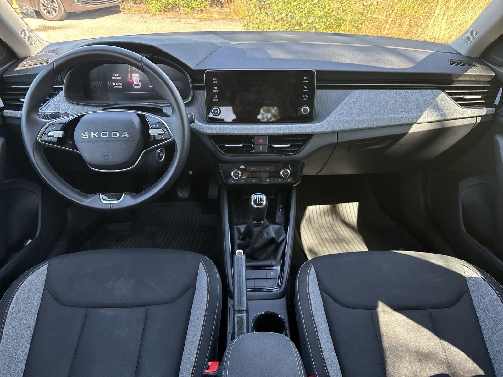 Škoda Scala, 1.0 TSI Selection - fotka 5