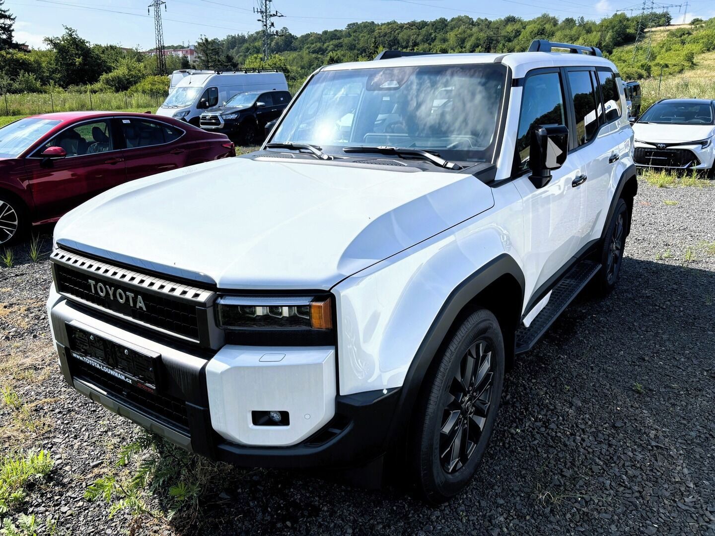 Toyota Land Cruiser, Executive Skyview - fotka 3