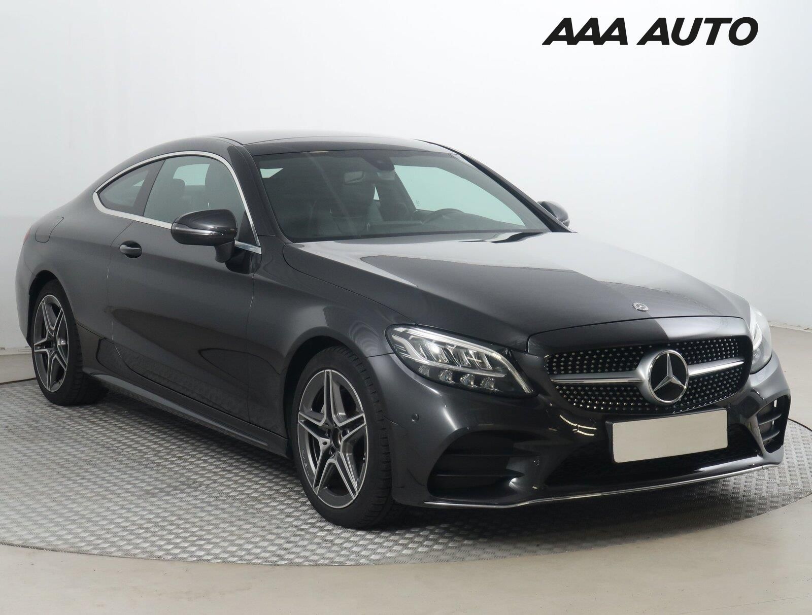 Mercedes-Benz Třídy C, 200, Automat, Kůže, Navi