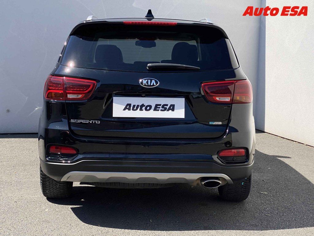 Kia Sorento, 2.2 CRDi 4x4,Platinum,AT - fotka 5