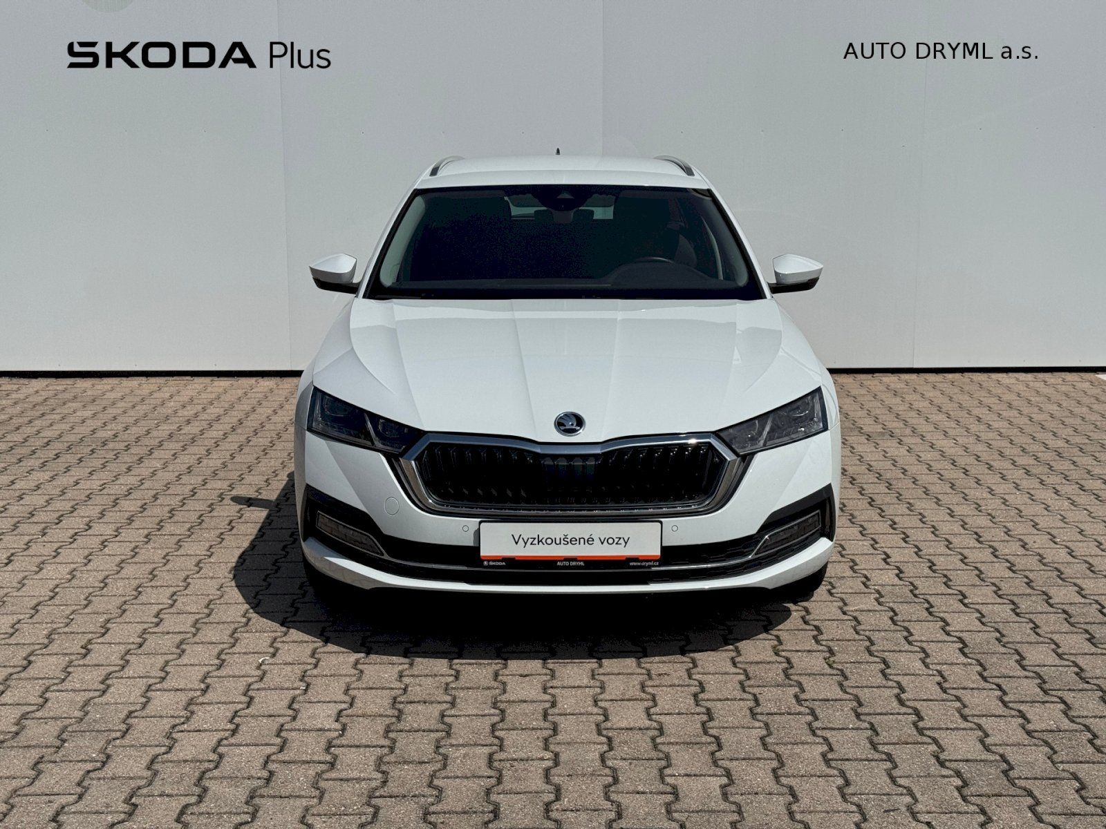 Škoda Octavia, COMBI STYLE Plus 1,5TSI 110 kW - fotka 4