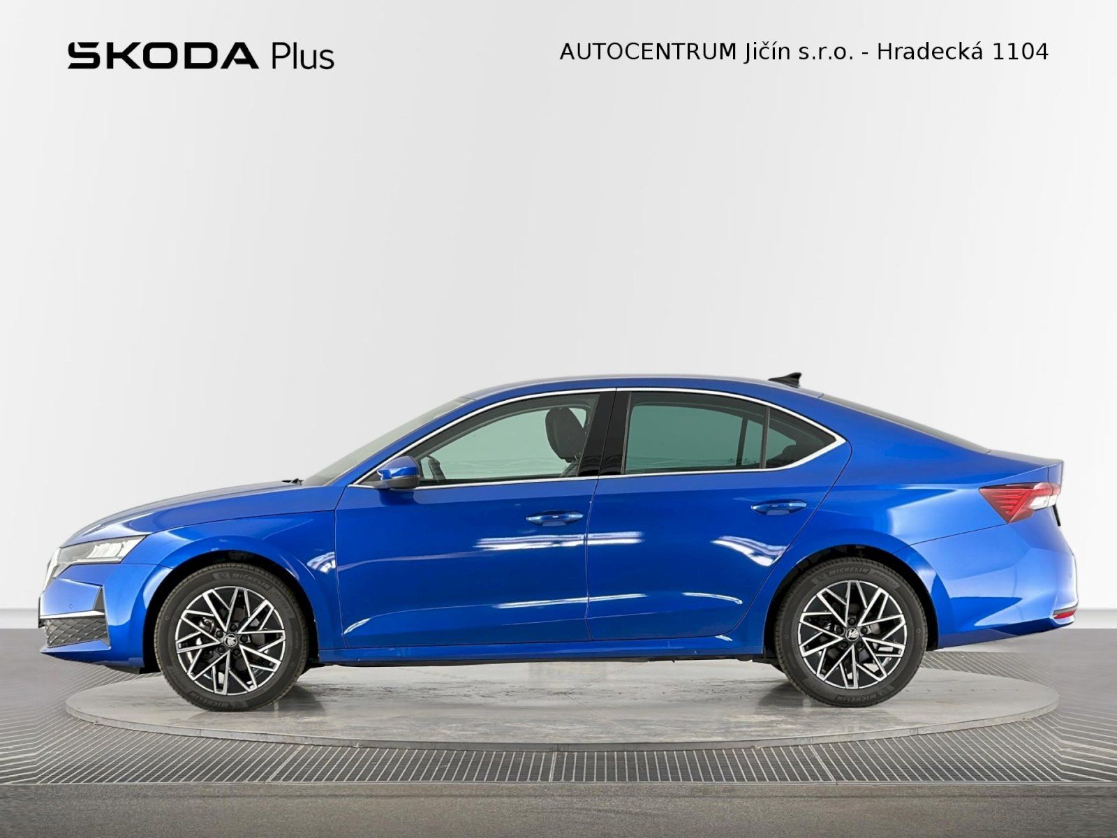 Škoda Octavia, DSG 2.0TDI 110kW Top Selection - fotka 3
