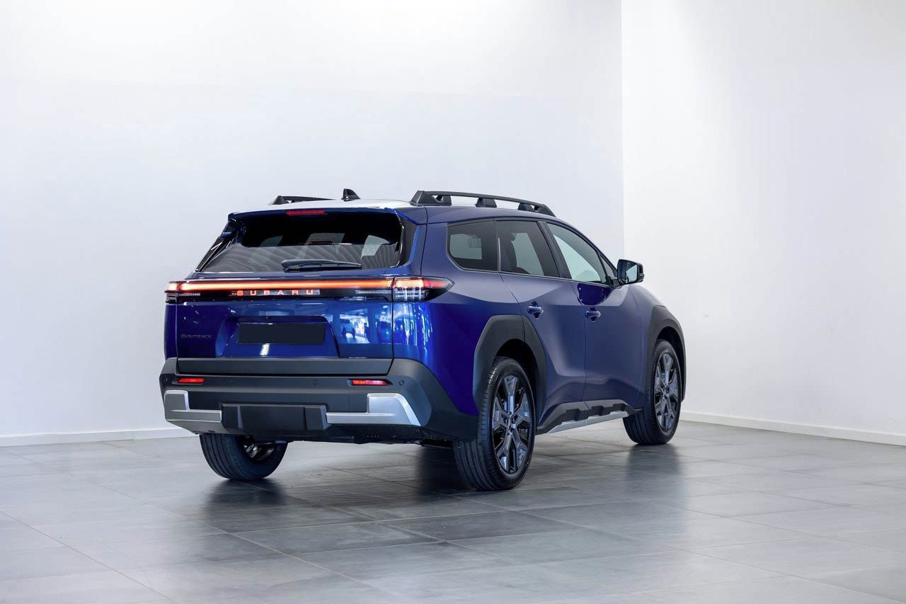Subaru E-Outback, 74.7 kWh AWD Executive H/K Ven - fotka 3