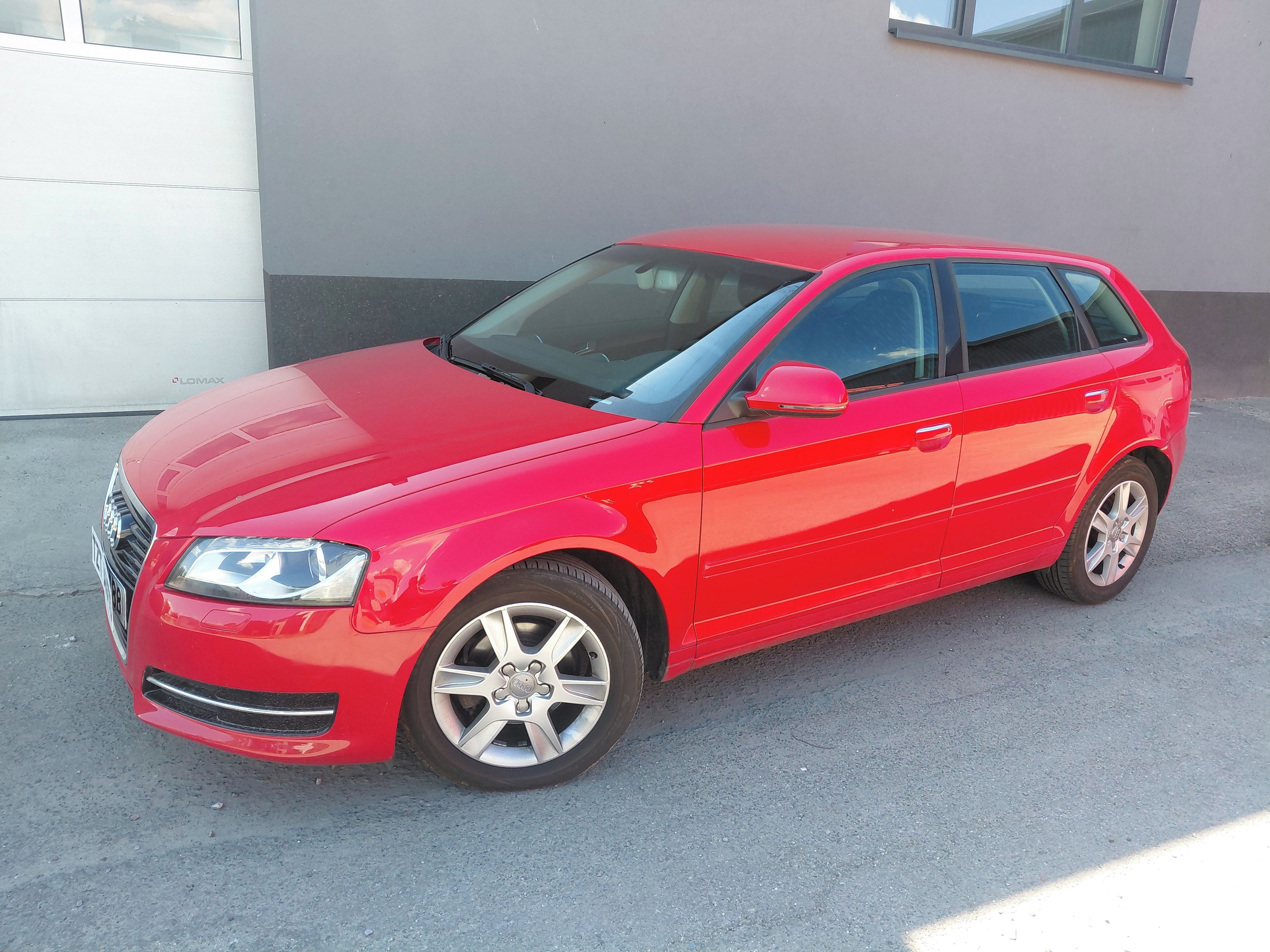 Audi A3, 1.2 TFSi 77 kW bi-xenony, DSG