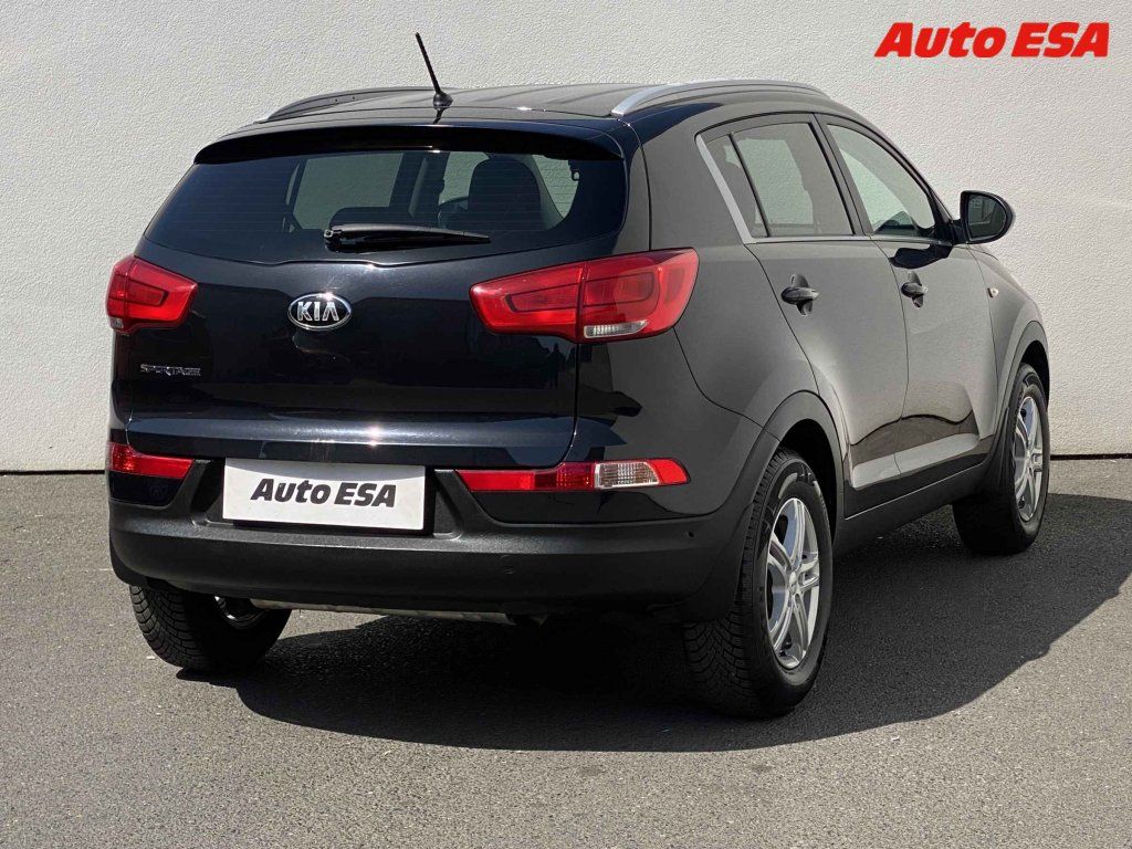 Kia Sportage, 1.6 GDi - fotka 4