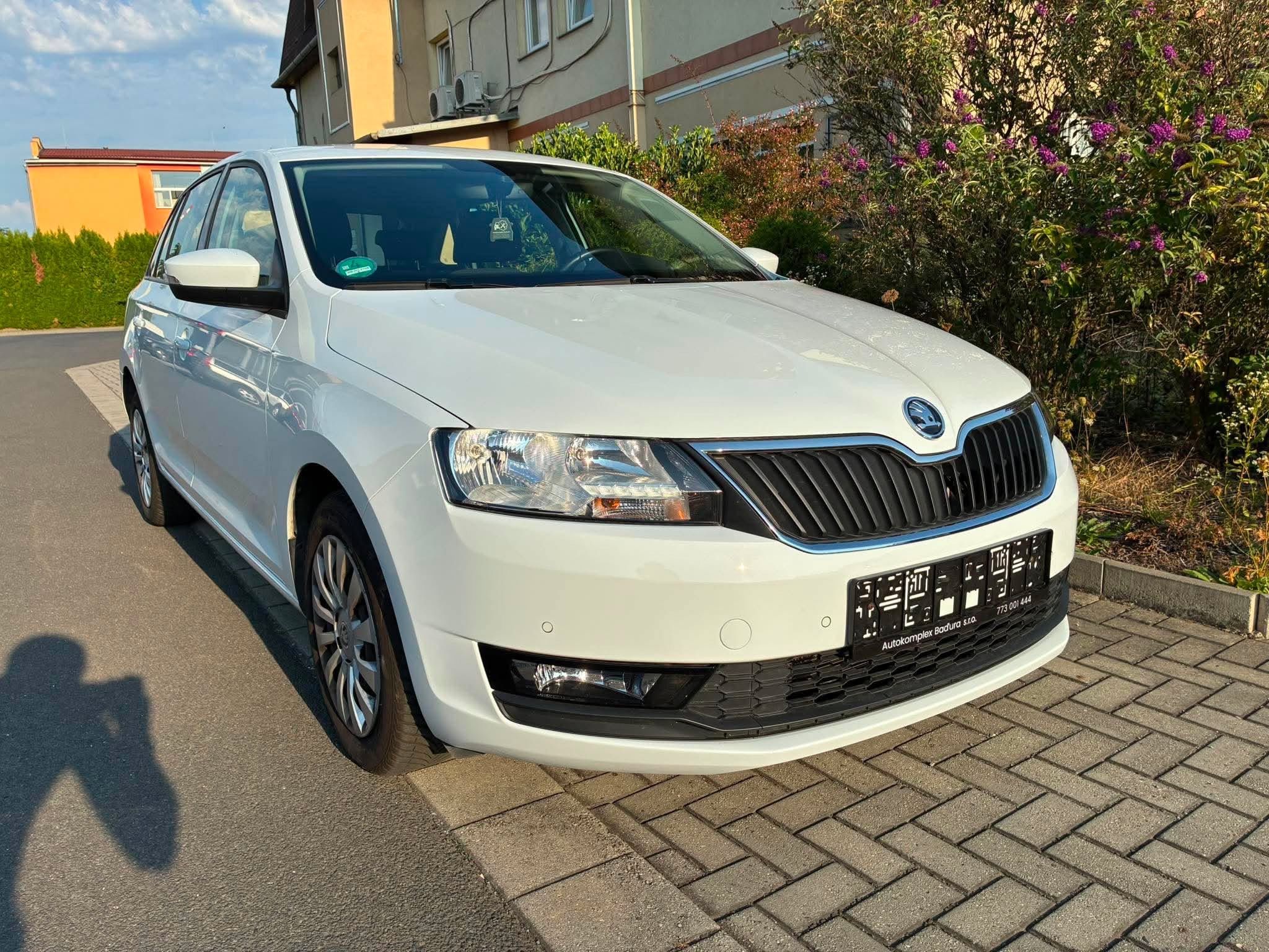 Škoda Rapid, 1.0 TSI 81kw DSG - fotka 3