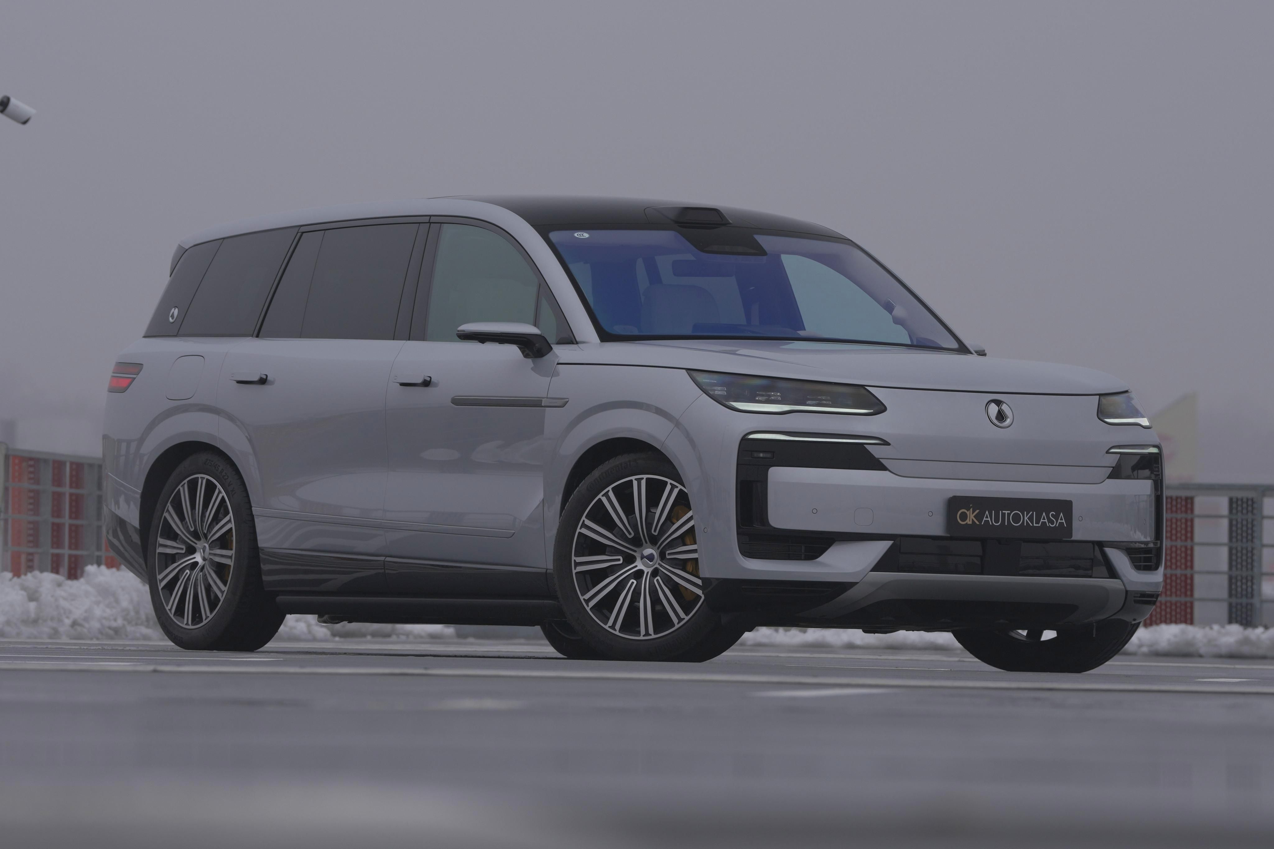 Denza N9, 2.0T PHEV