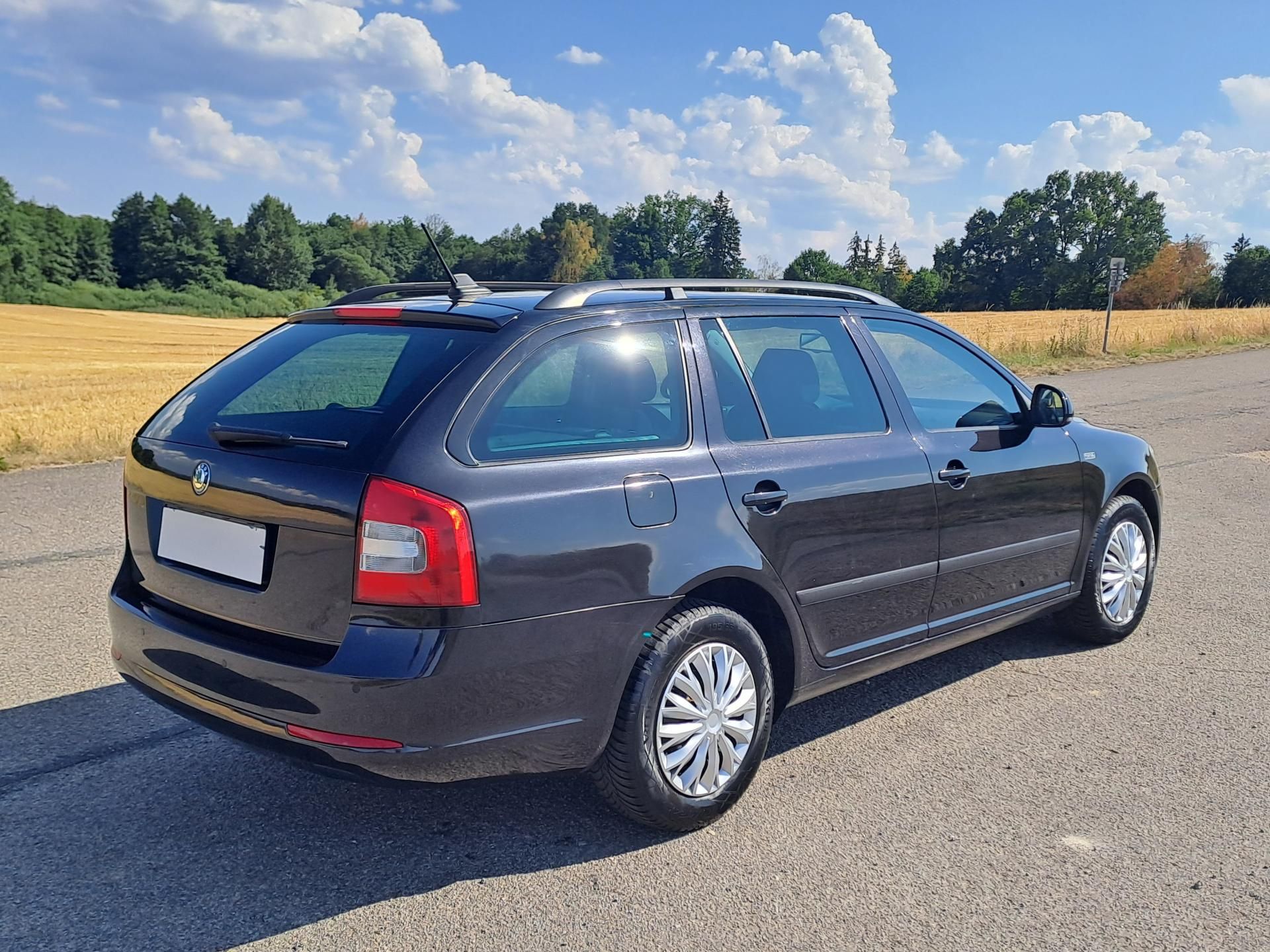 Škoda Octavia, 1.6 TDi, PĚKNÝ STAV - fotka 5
