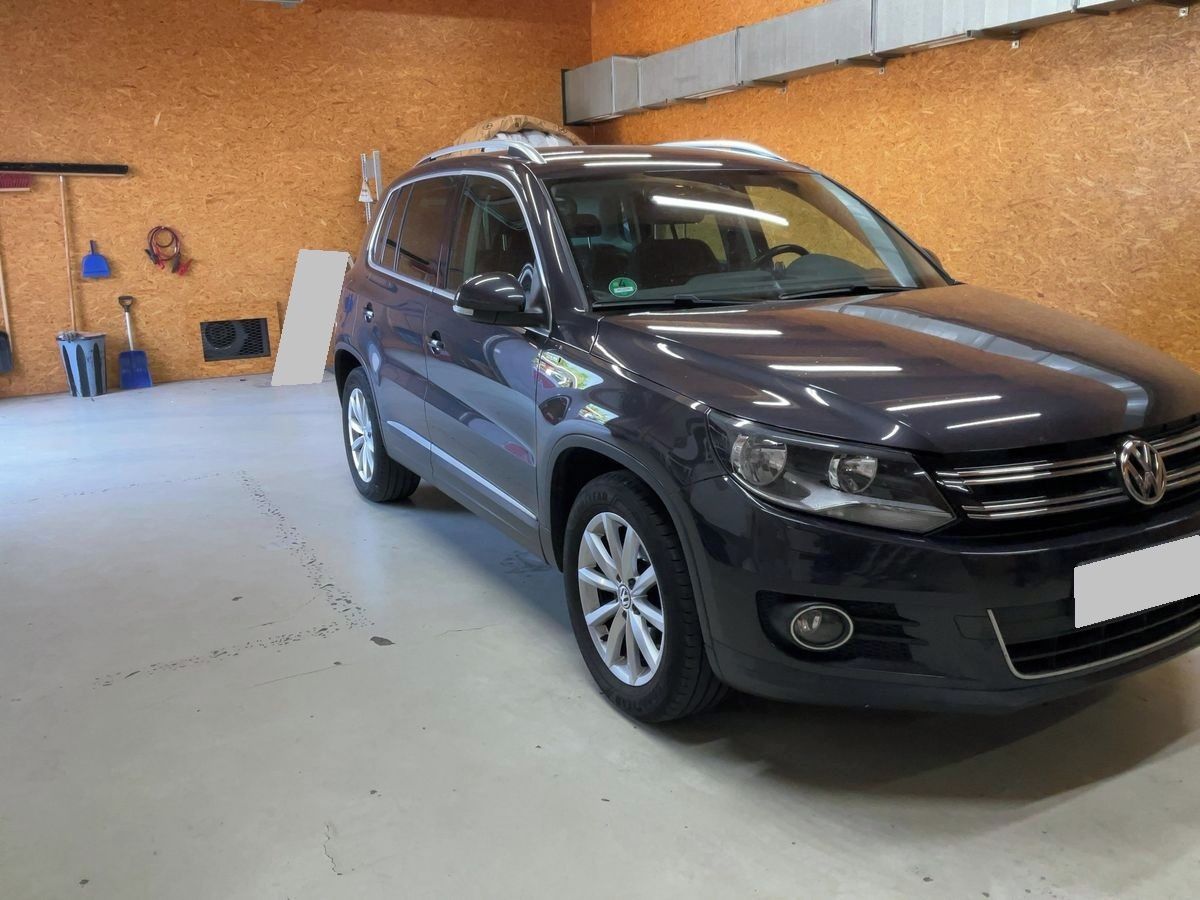 Volkswagen Tiguan, 2.0Tdi 110KW LOUNGE TOP VÝBAVA - fotka 6