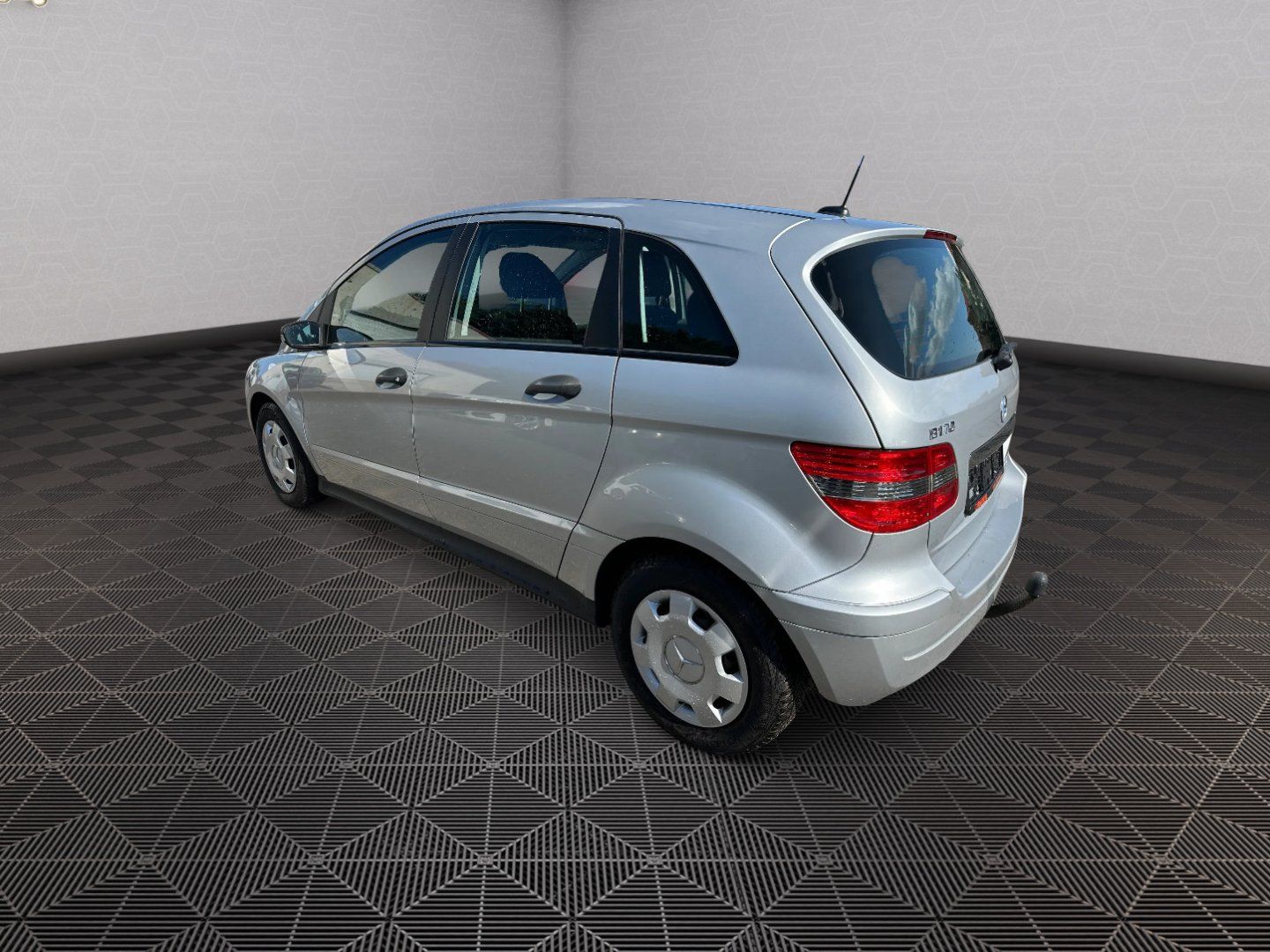 Mercedes-Benz Třídy B, 1.7i 85kw - fotka 5