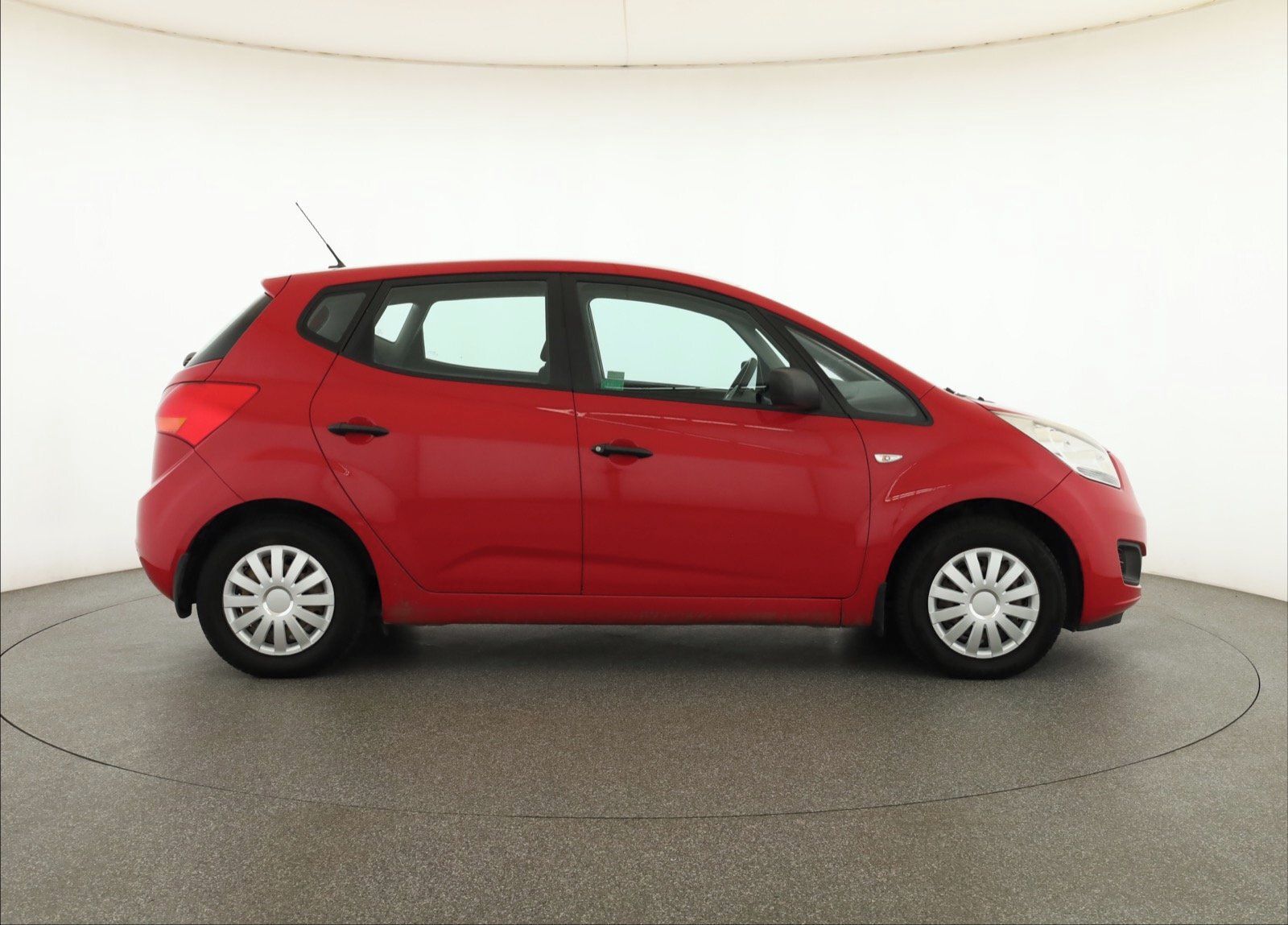 Kia Venga, 1.4 CVVT, ČR,1.maj, Serv.kniha - fotka 6