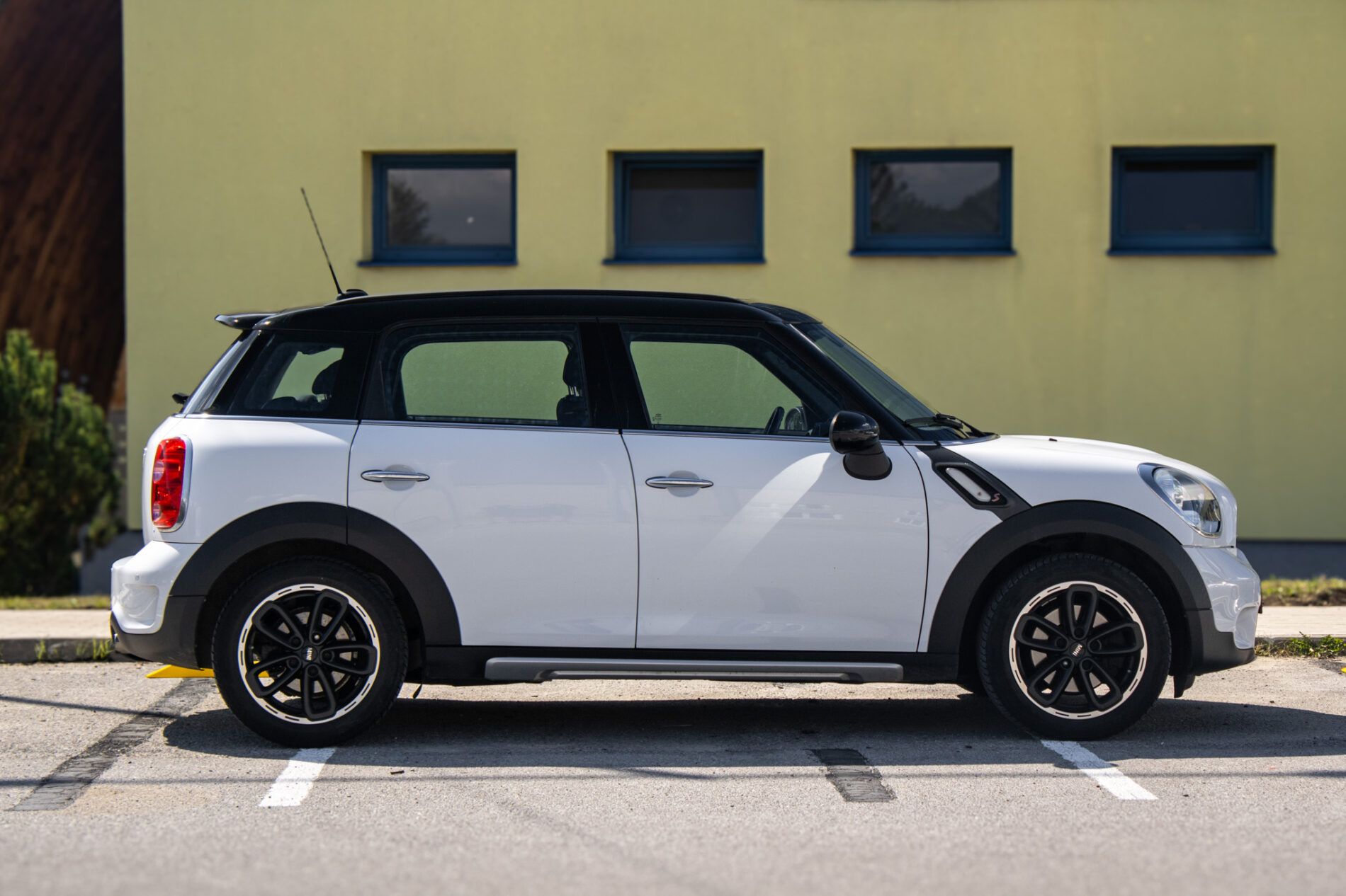 Mini Countryman - fotka 4