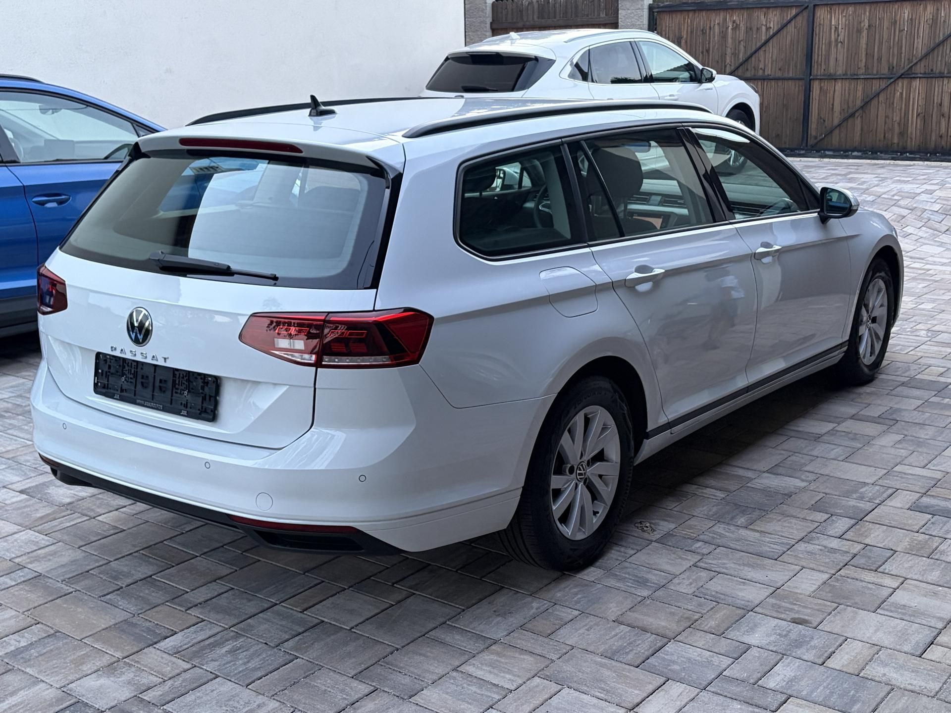 Volkswagen Passat Variant, 2.0 Tdi 122 hp - fotka 3