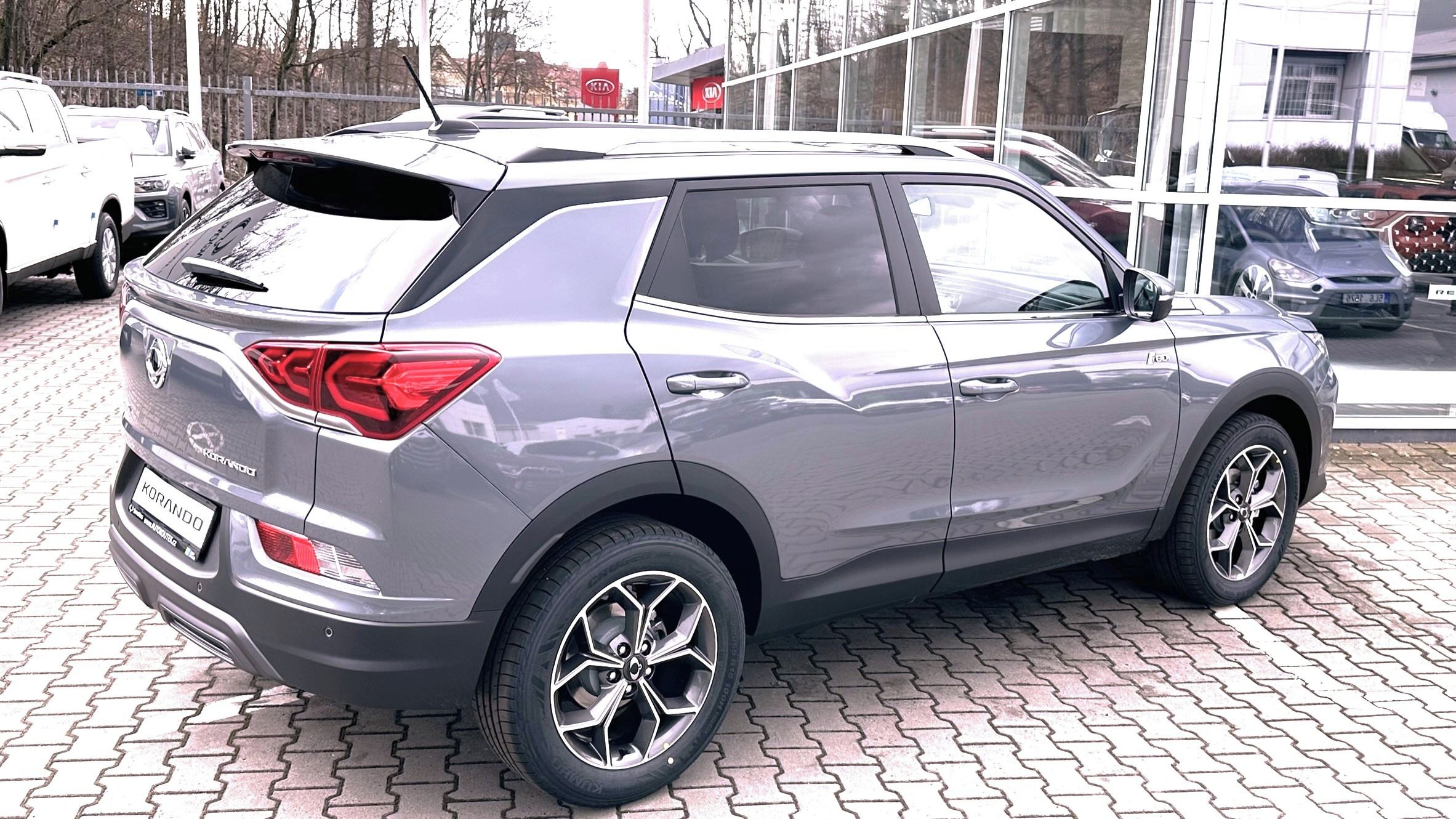 KGM Korando, AUTOMAT Style - fotka 2