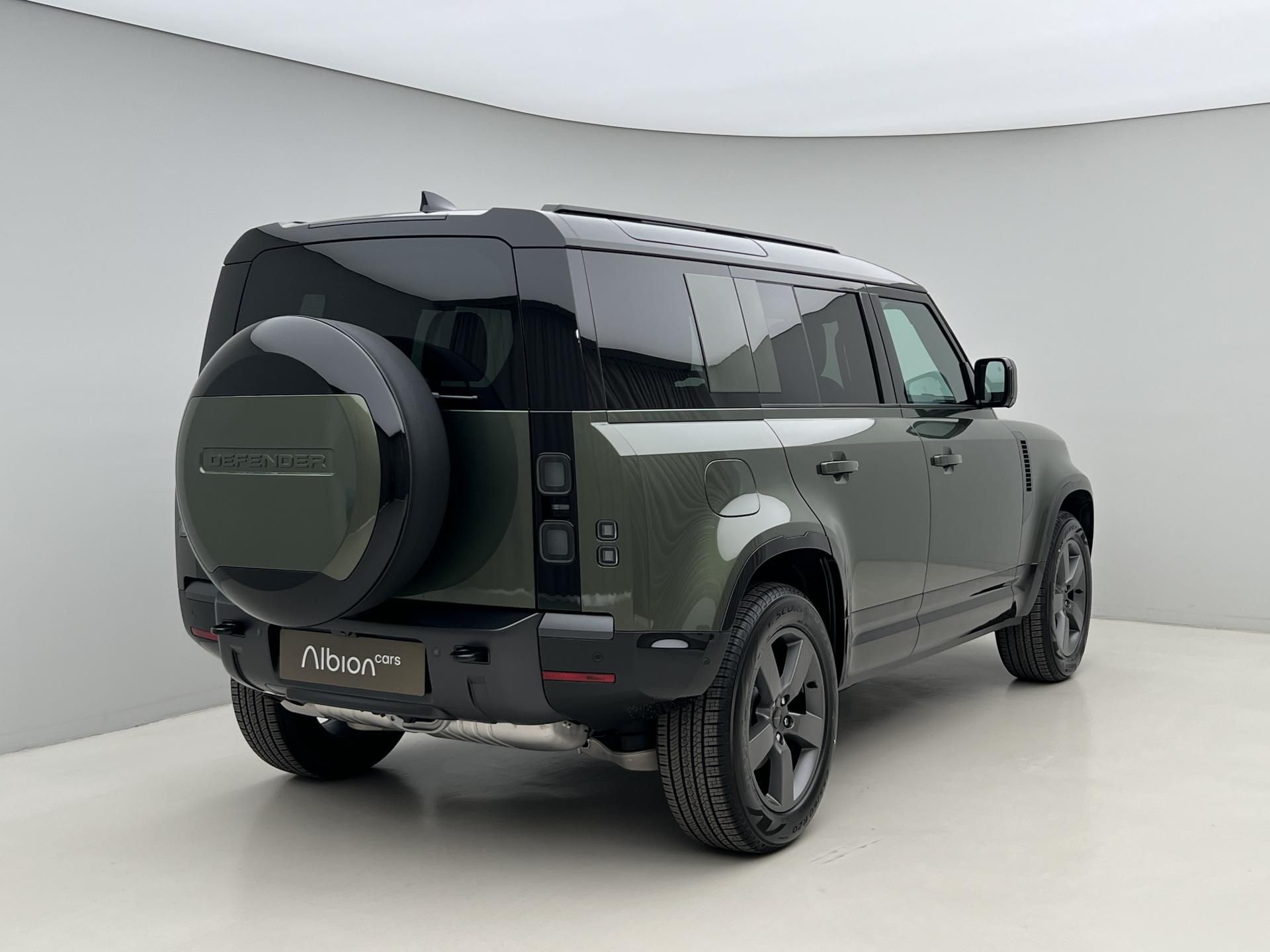 Land Rover Defender, 110 D250 X-DYNAMIC SE AWD Aut - fotka 6