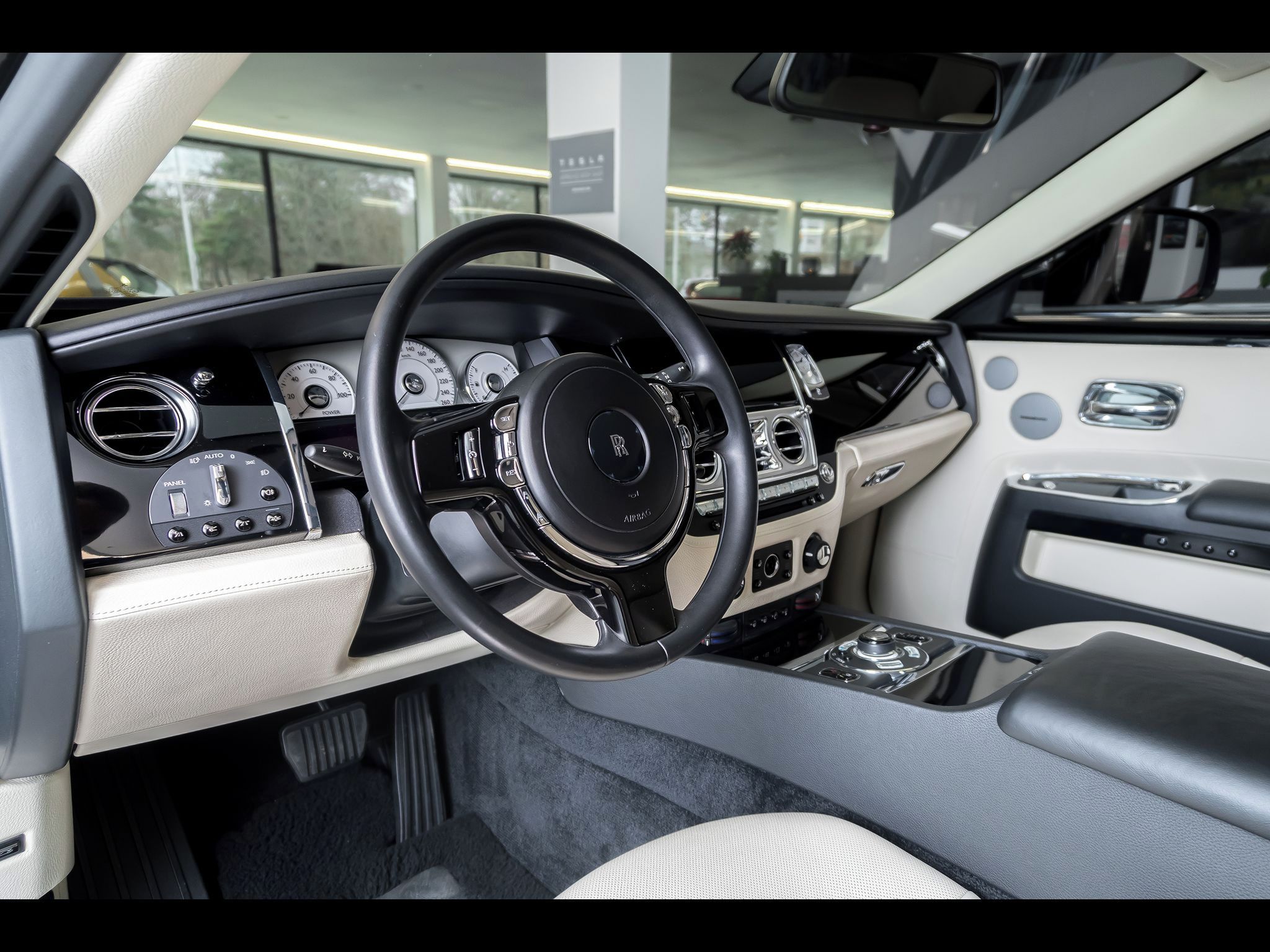 Rolls-Royce Ghost, Professional/Ventilace/TopView - fotka 5