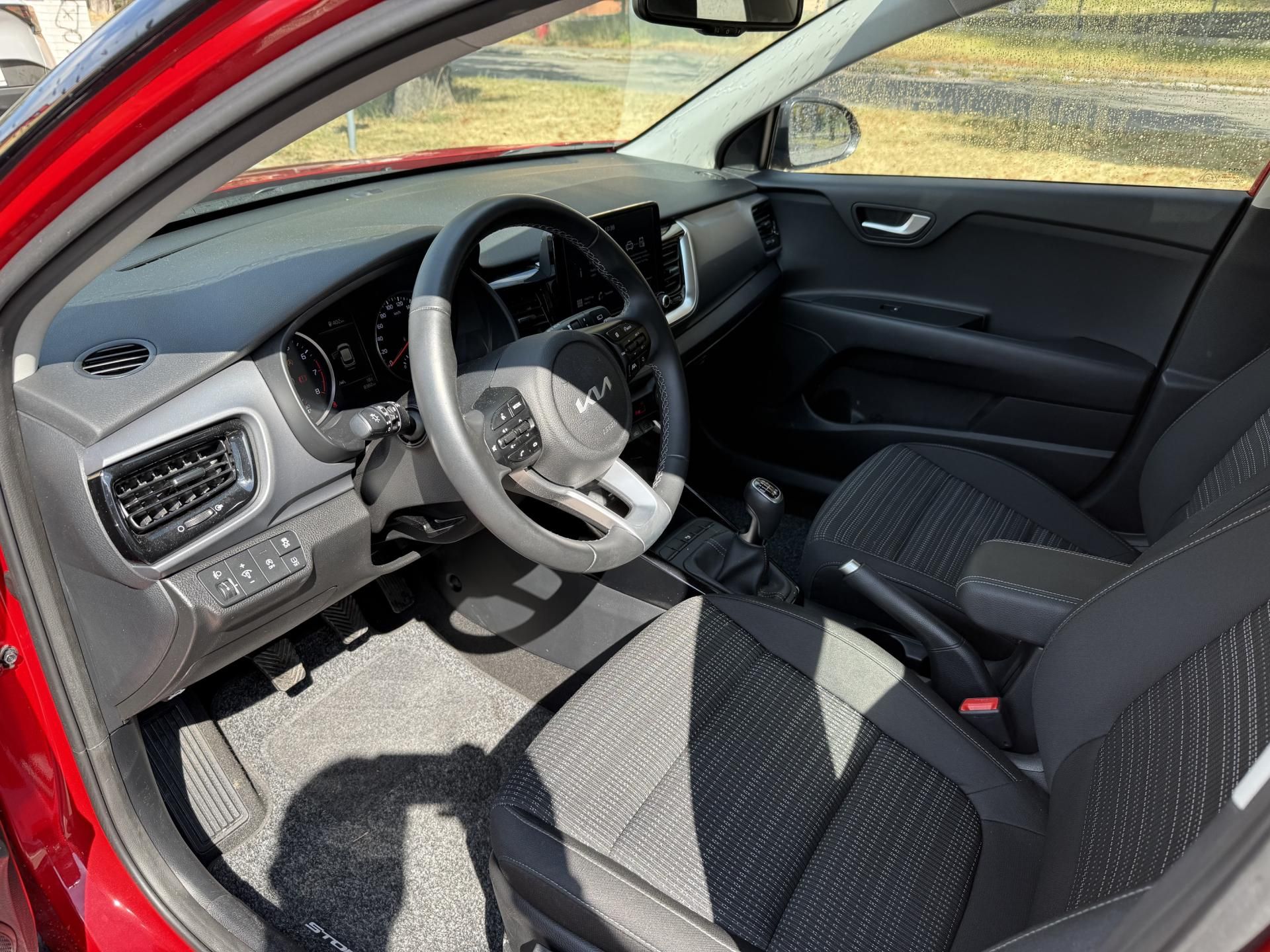 Kia Stonic, 1.0 T-GDI Exclusive - fotka 4