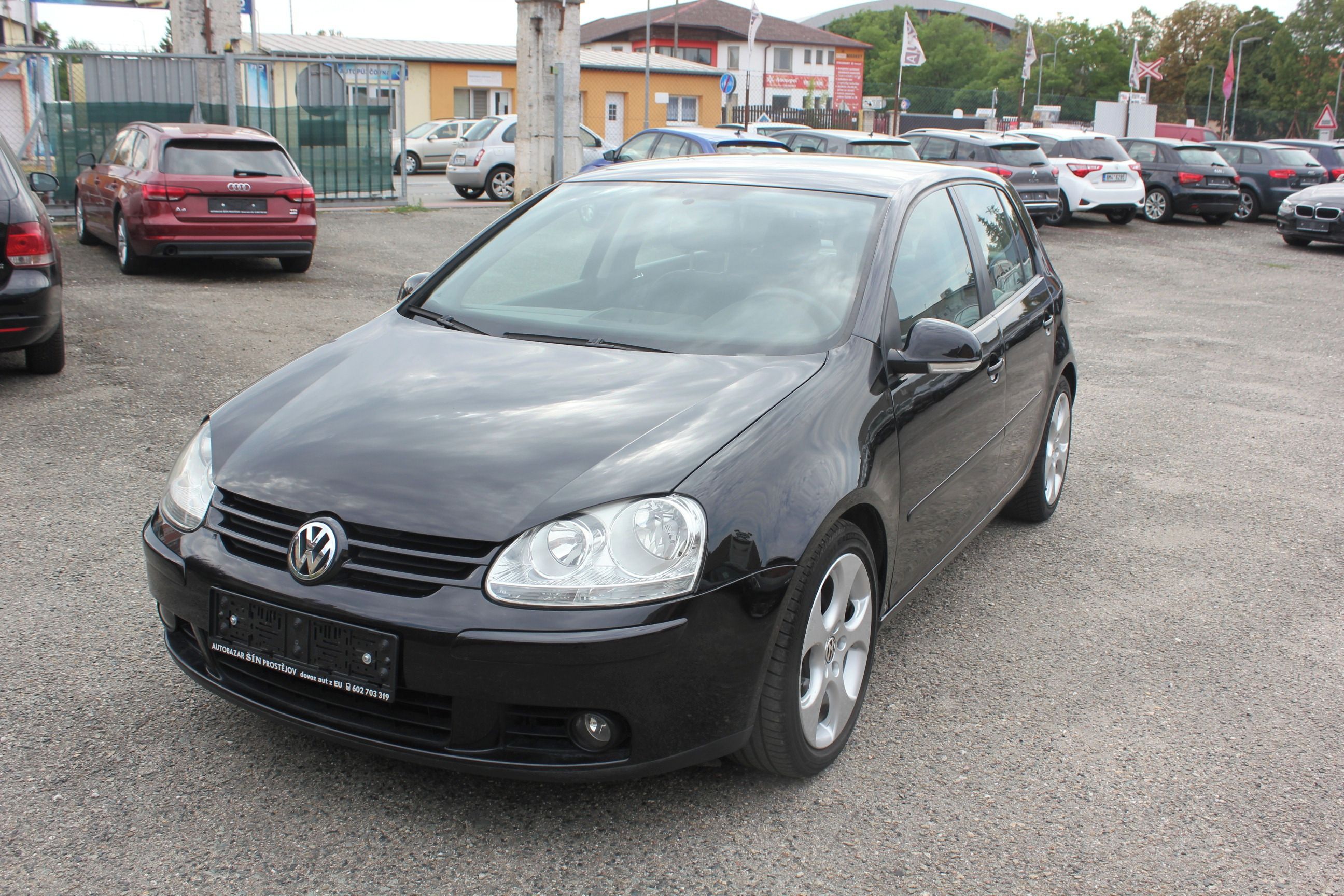 Volkswagen Golf, 2.0 TDI, 4x4, servis.kniha - fotka 3