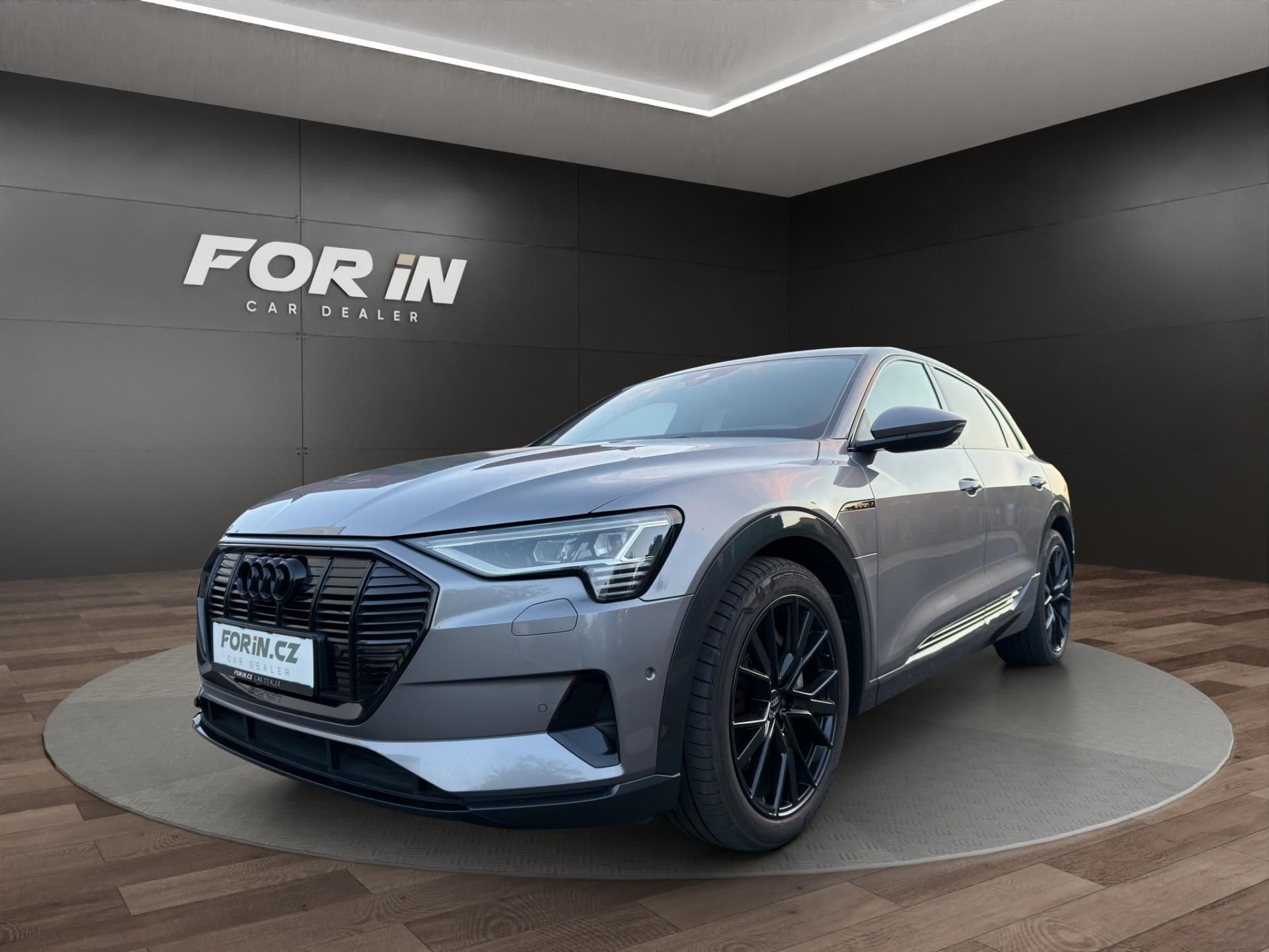 Audi e-tron, 55 300KW 21 ALU  PANO OPTIK