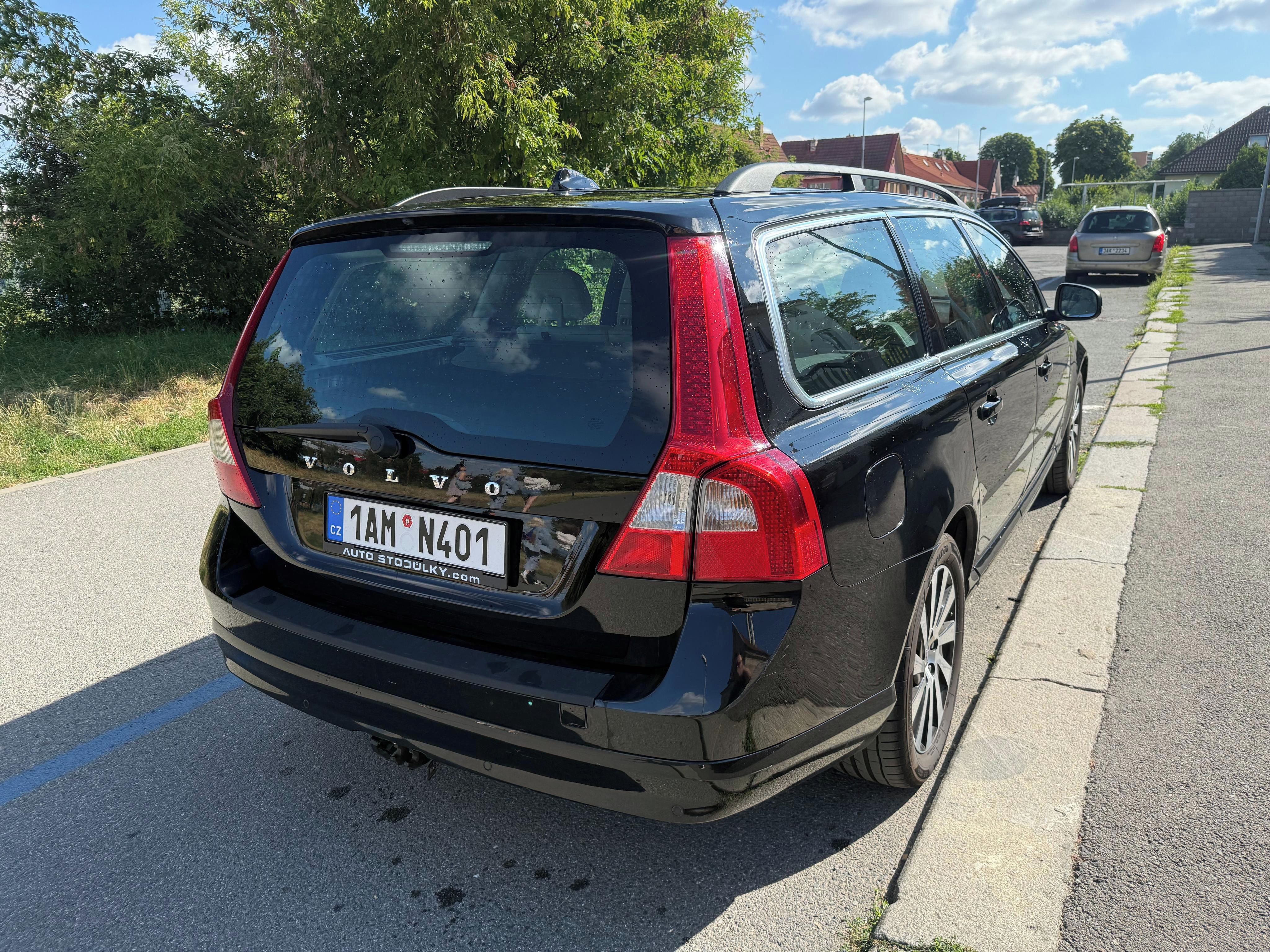 Volvo V70, Volvo V70 III, 2.0 D4 - fotka 3