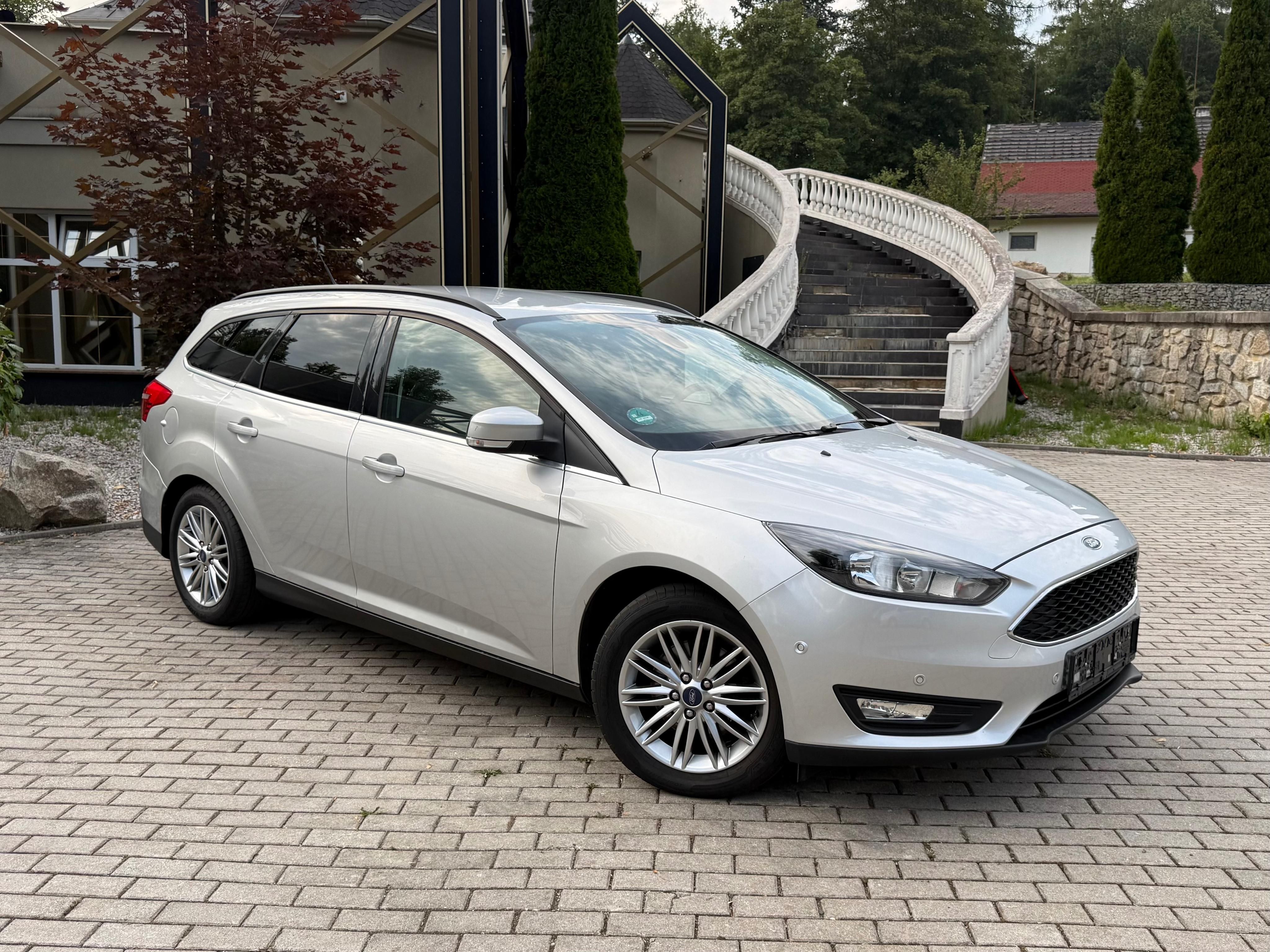 Ford Focus, 1.5i 110kW TOURNIER COOL&CONNT