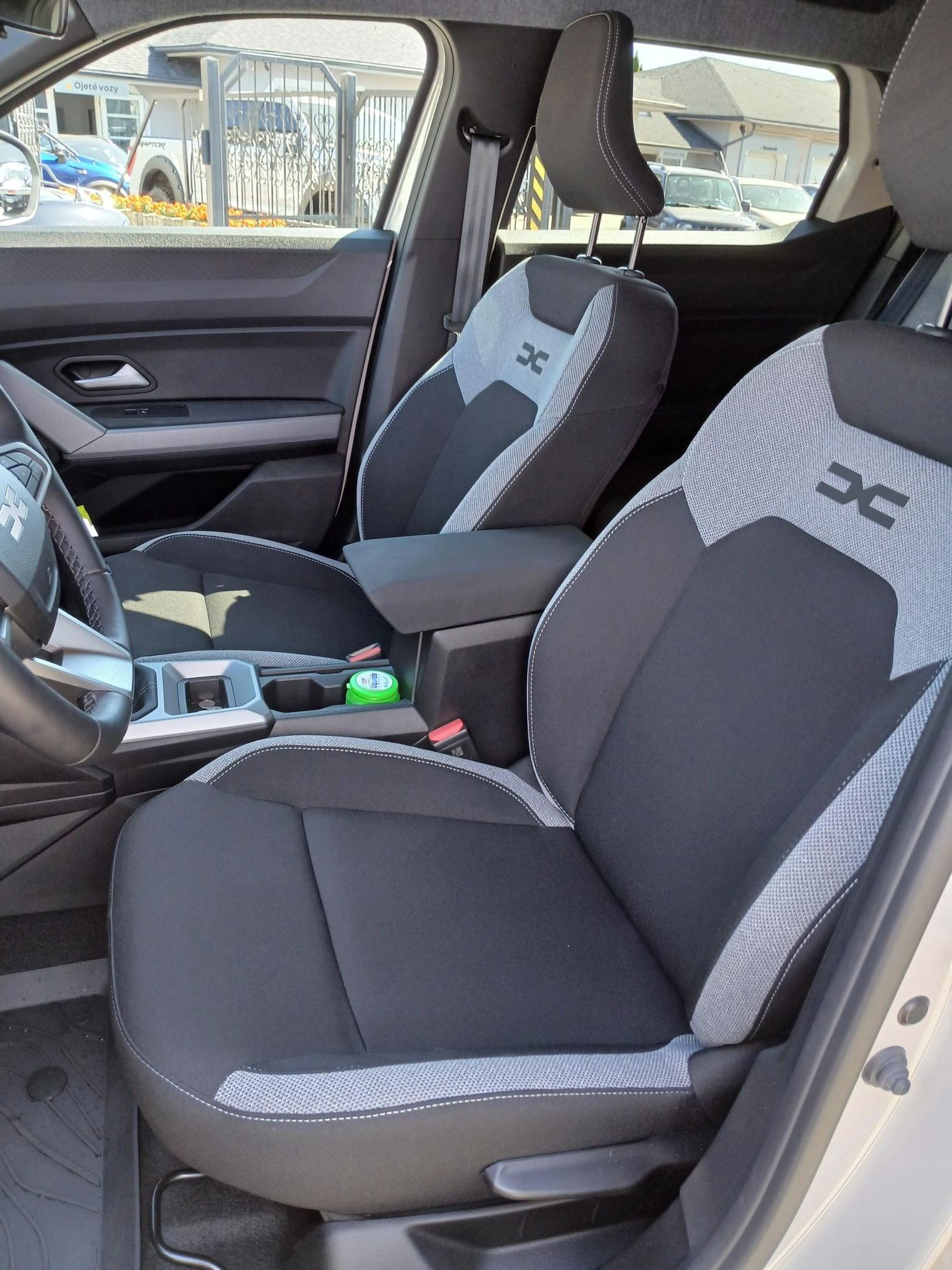 Dacia Duster, Journey ECO-G 120 - fotka 4