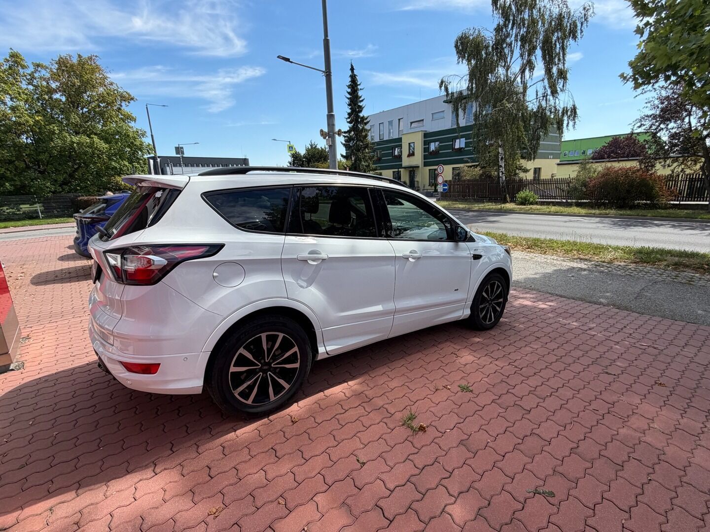 Ford Kuga, 2.0 TDCi ST-Line 4x4, AT 110 - fotka 5