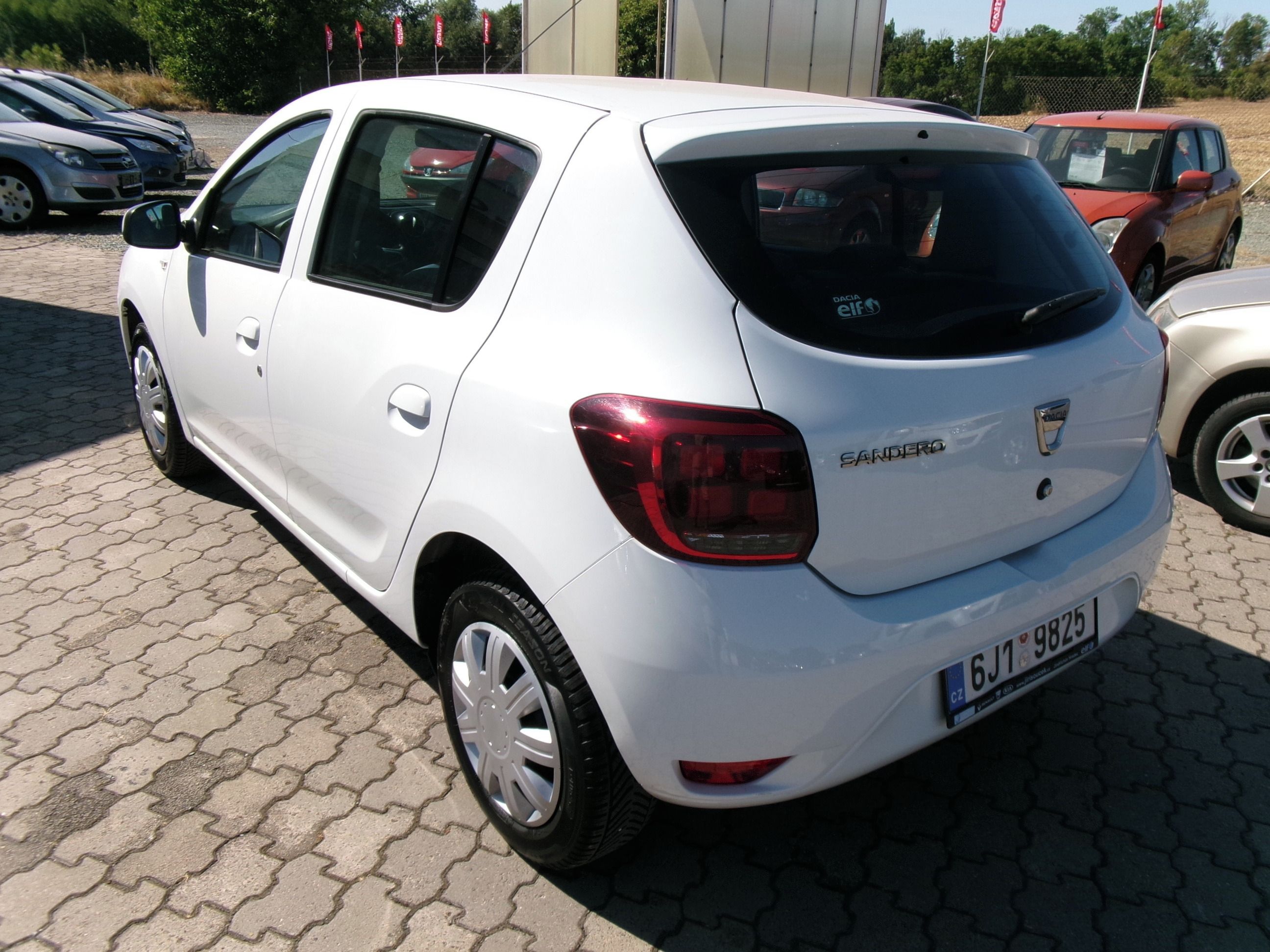 Dacia Sandero, 1.0SCe 54kw,CZ,serviska - fotka 5