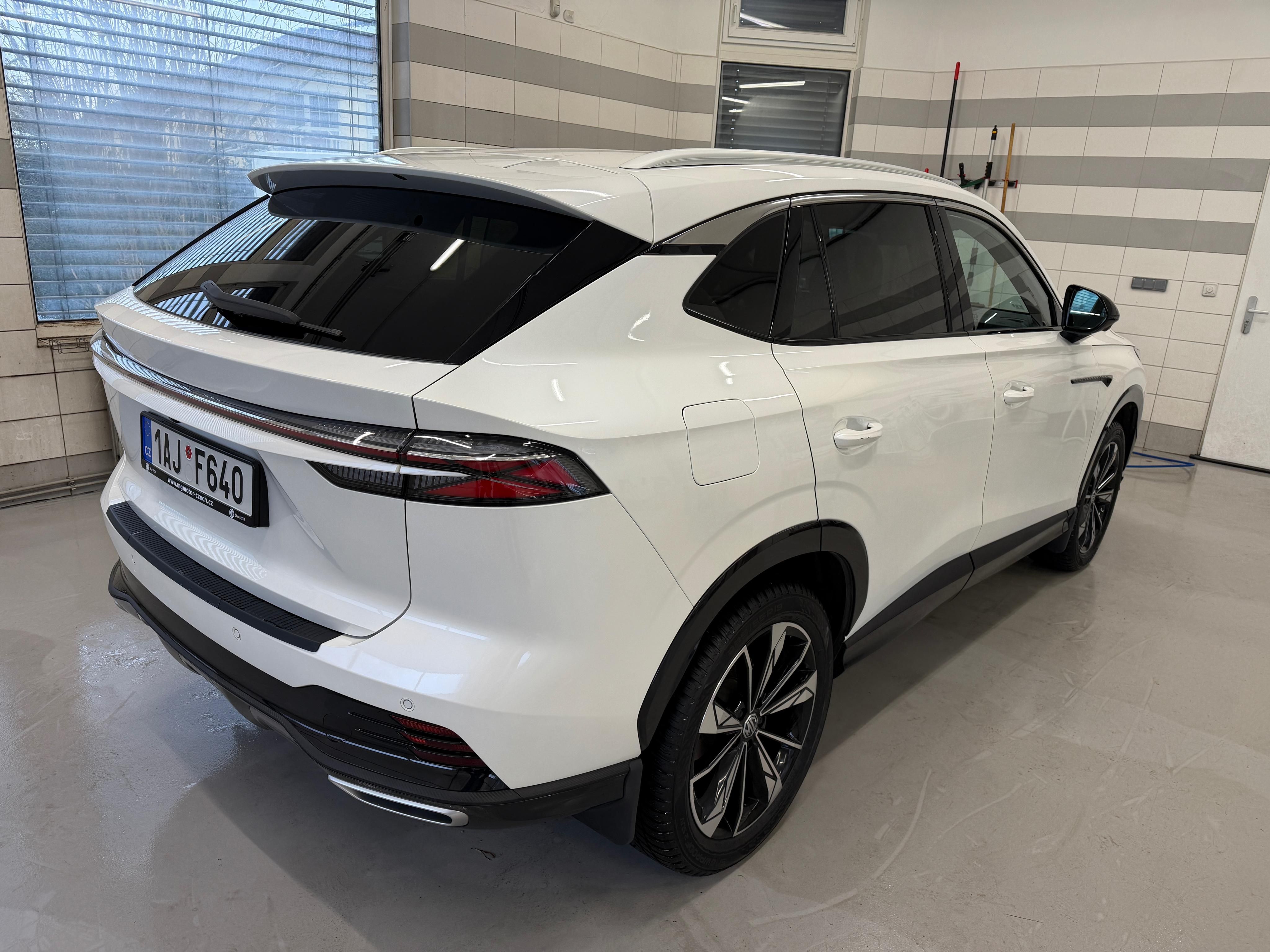 MG HS, Automat EXCLUSIVE 1.5TGI TAŽNÉ - fotka 2
