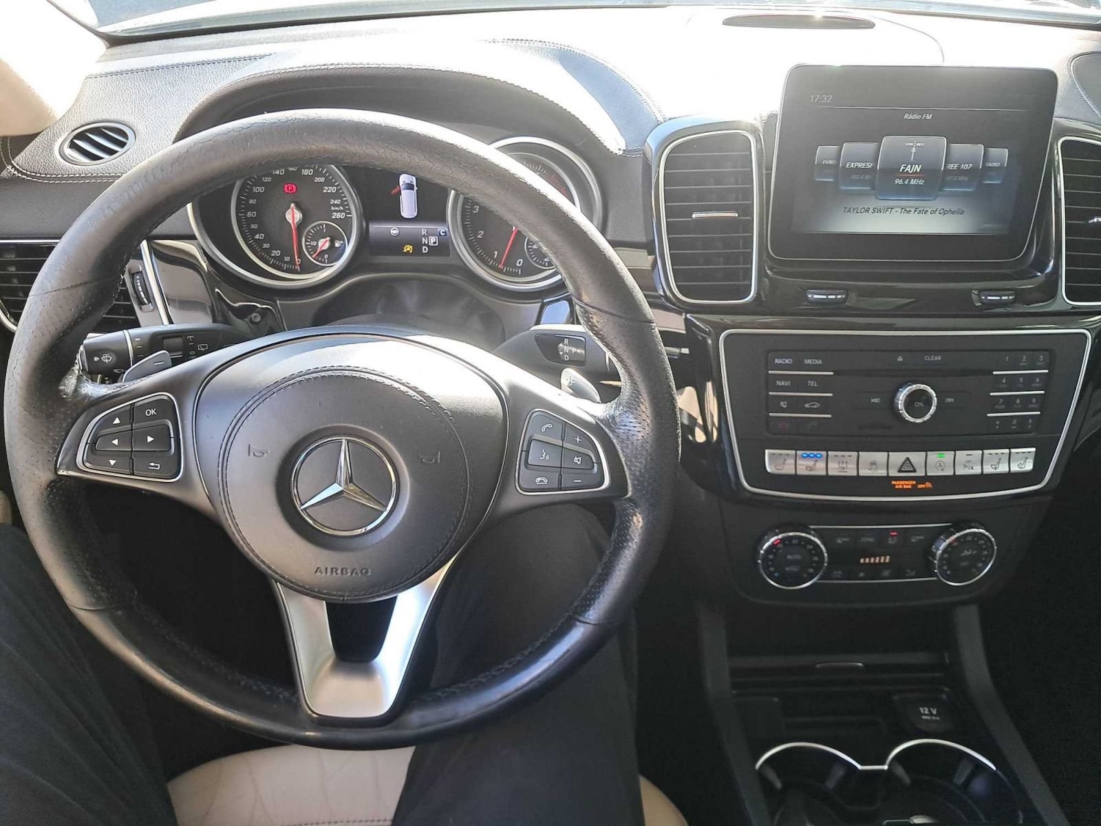 Mercedes-Benz GLS, 500 4MATIC, 4X4, Automat - fotka 3